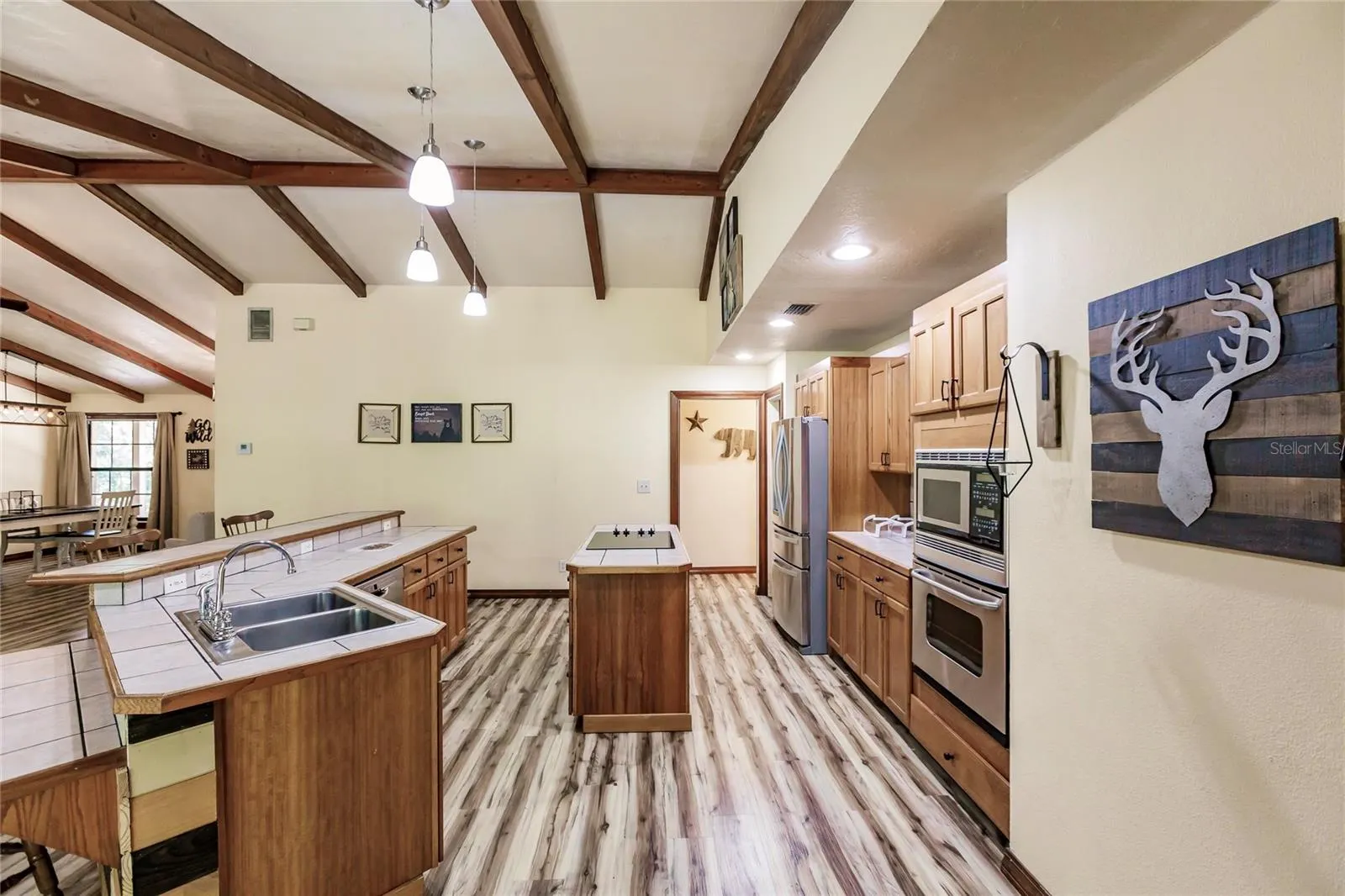 5826 SW HIGHWAY 72