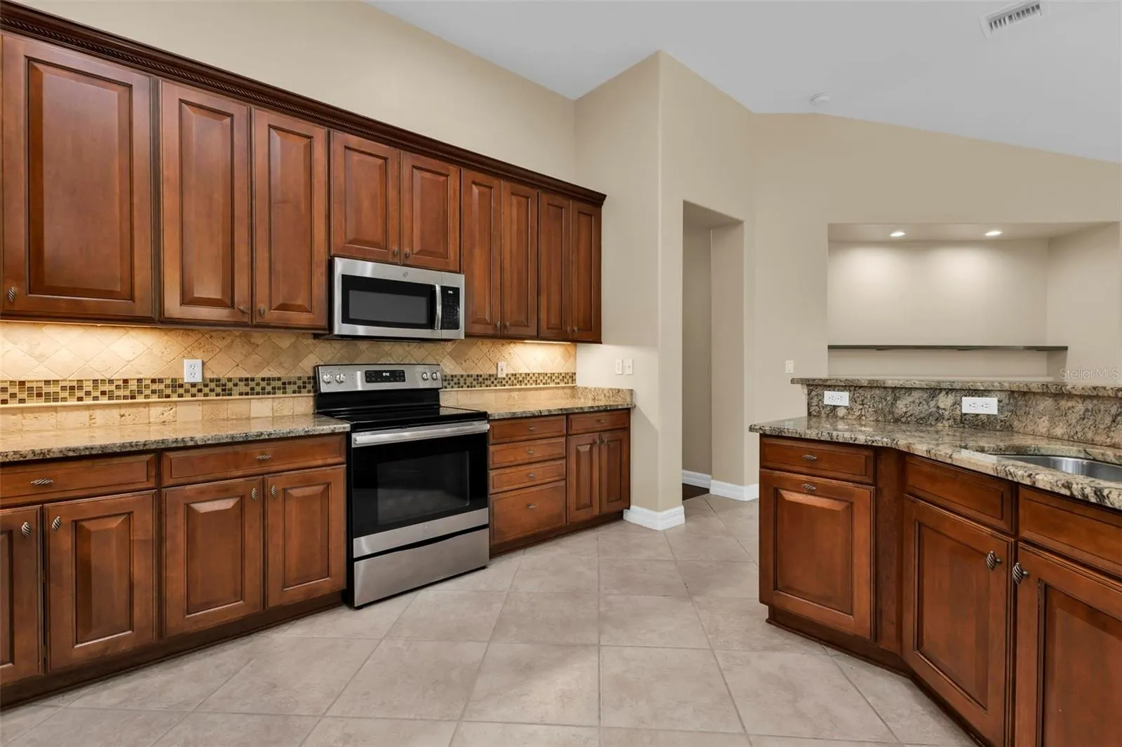 17509 LOCKHART CT