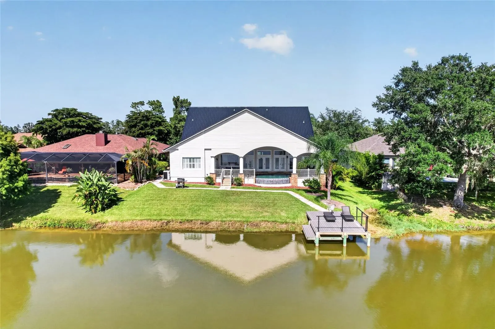 197 ALBERT LN