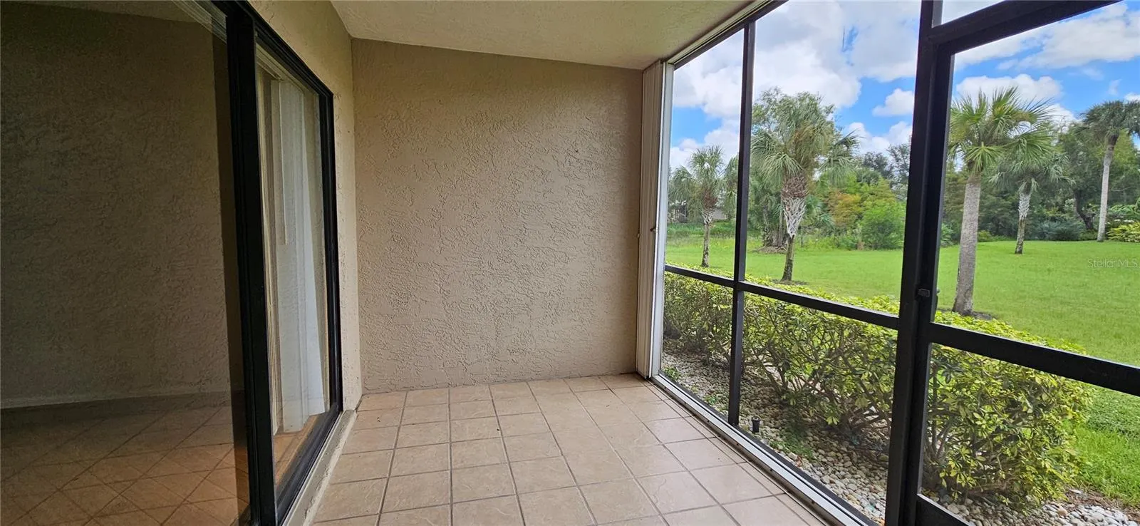 9640 WINDSOR GARDENS LN #104 #104
