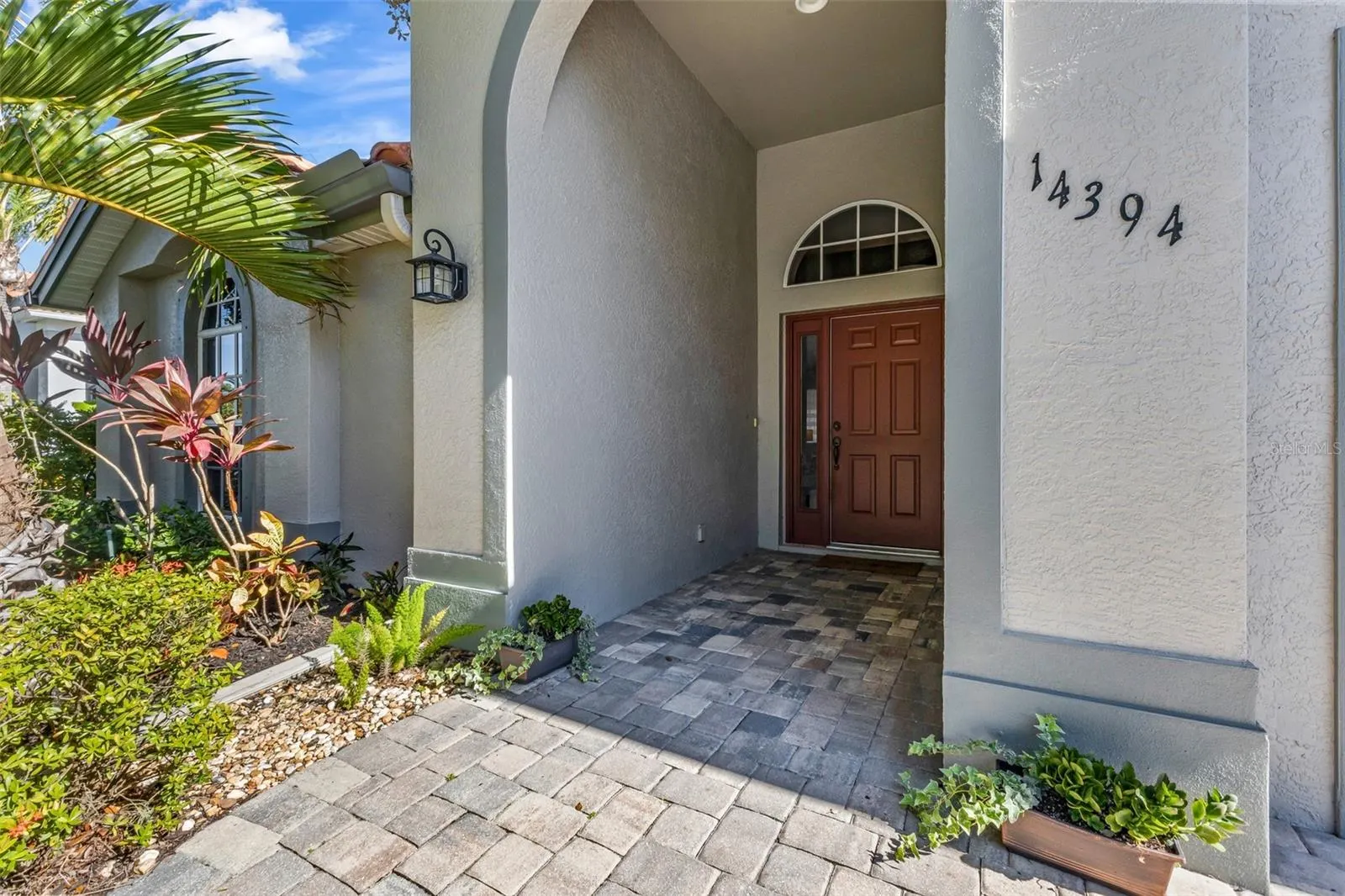 14394 SILVER LAKES CIR