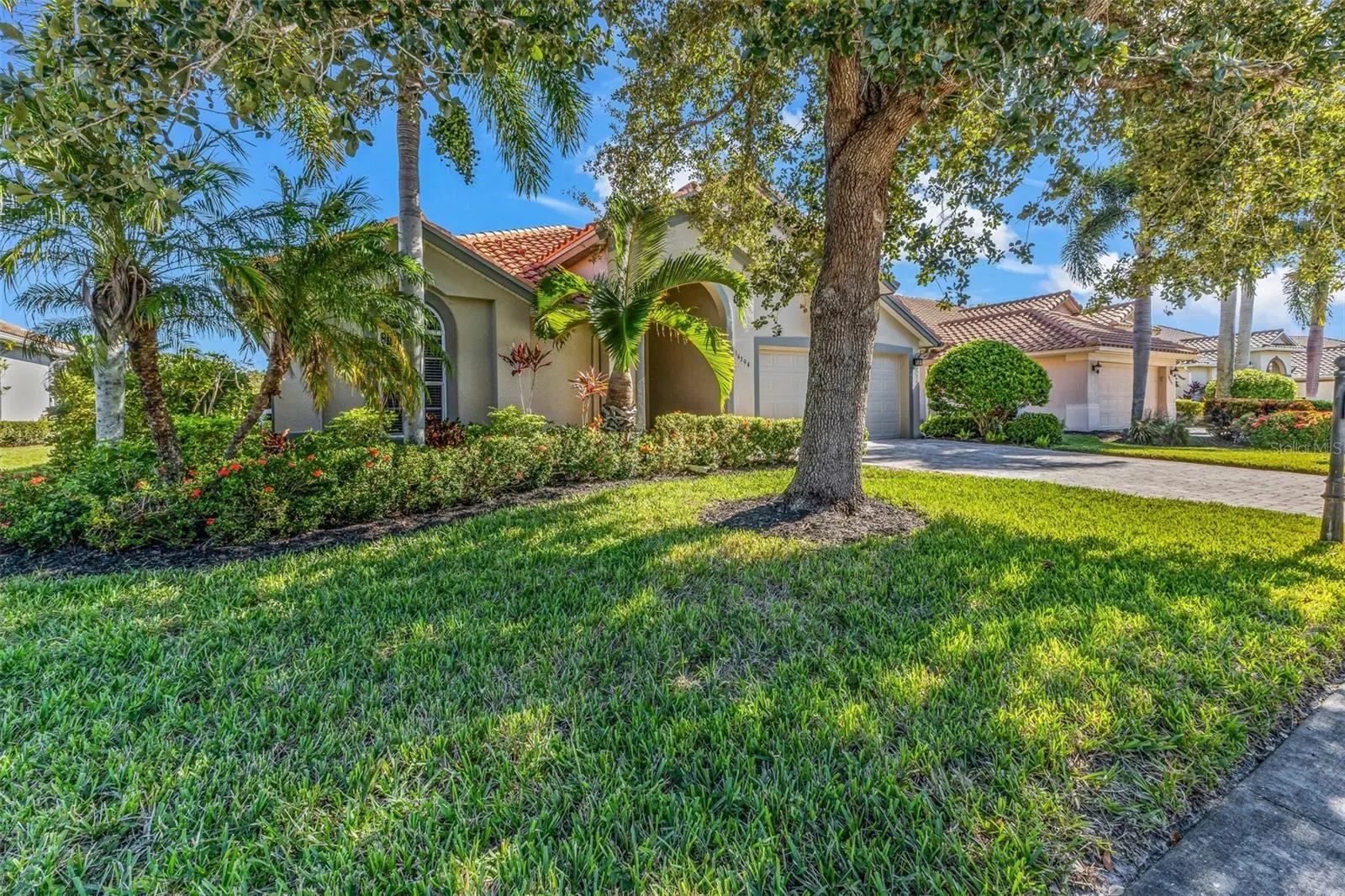 14394 SILVER LAKES CIR