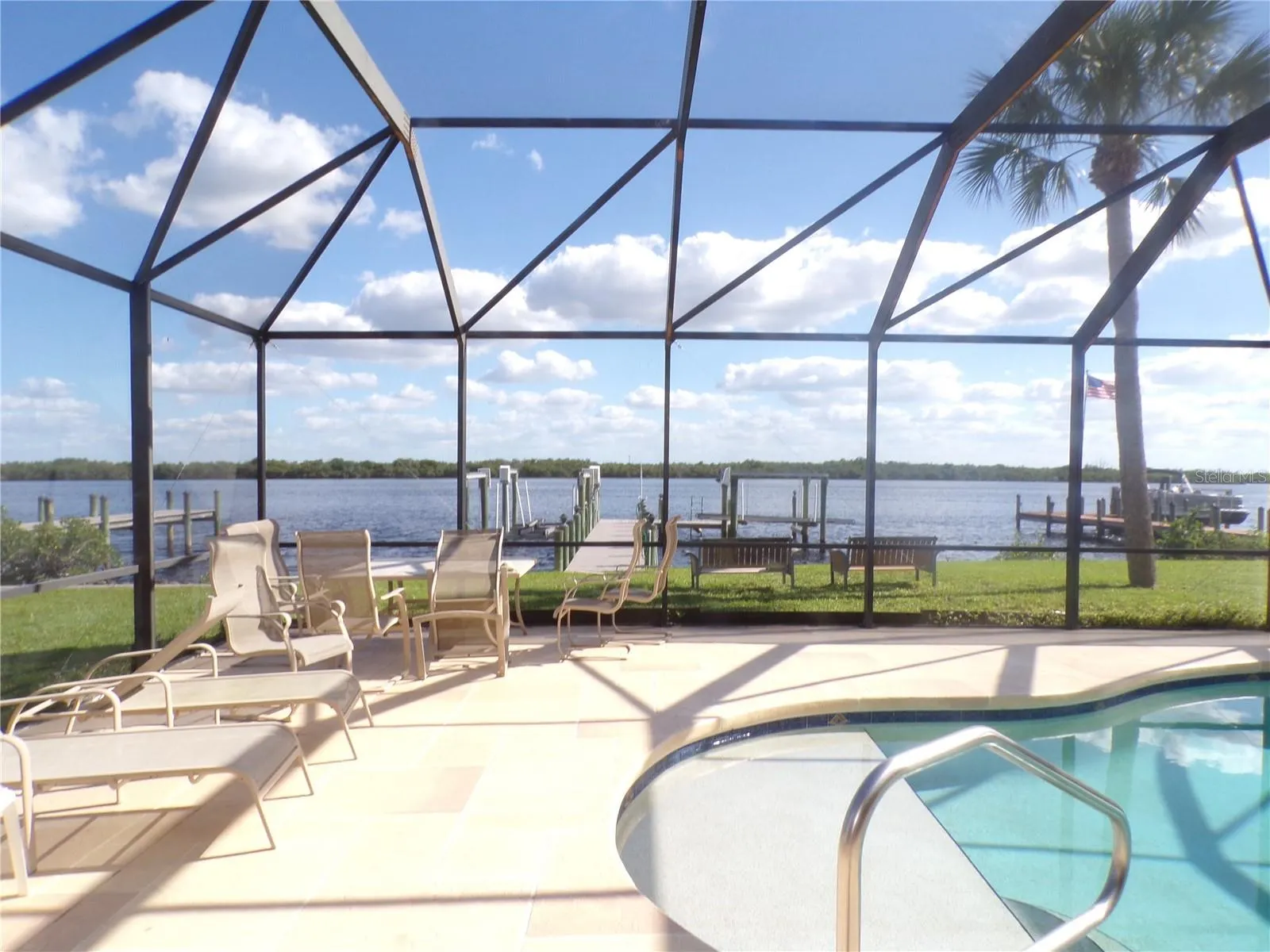 3732 PEACE RIVER DR.