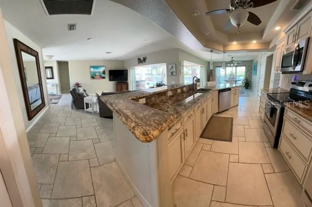 501 BAL HARBOR BLVD