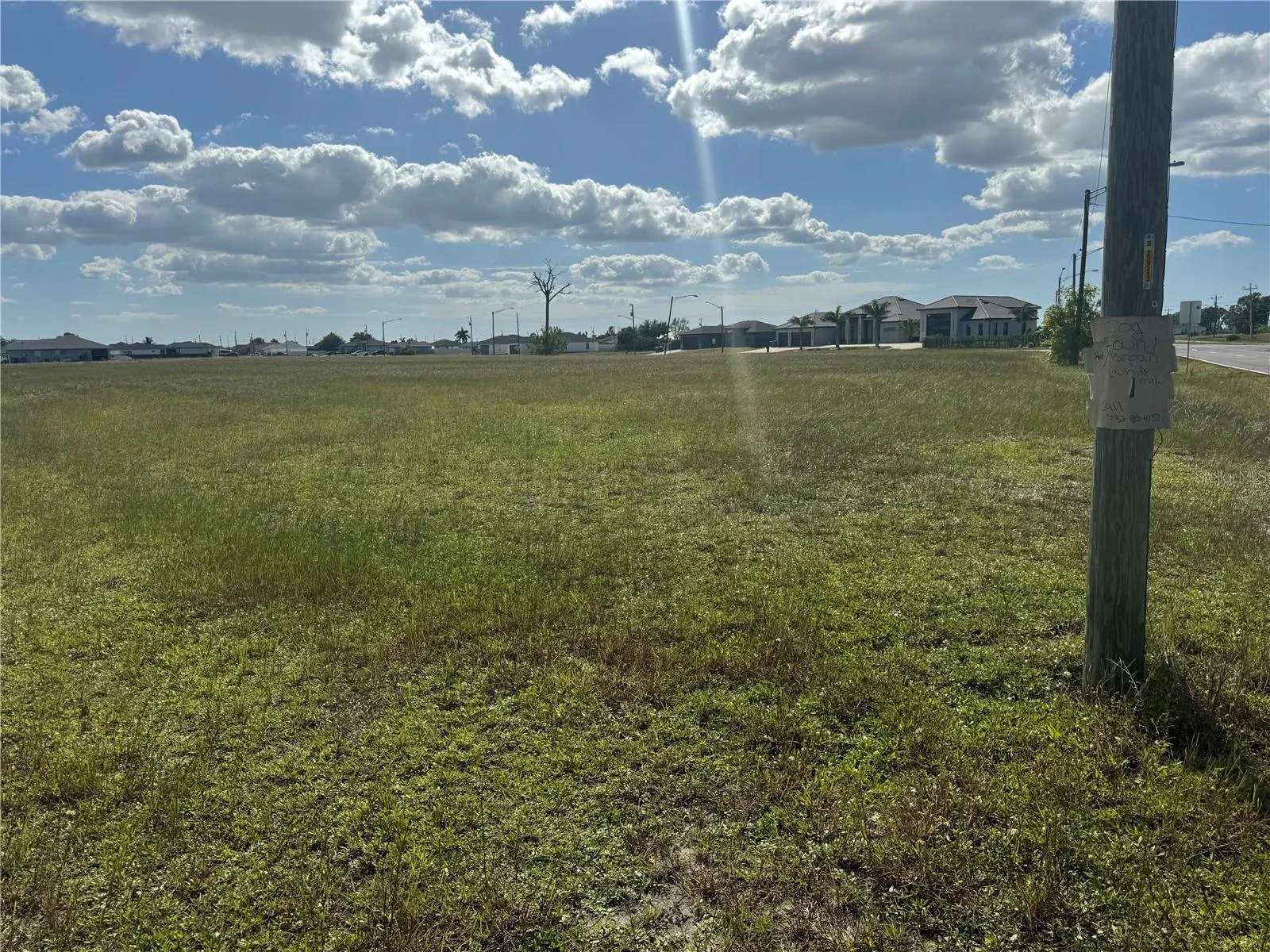 3030 NW 7TH PL