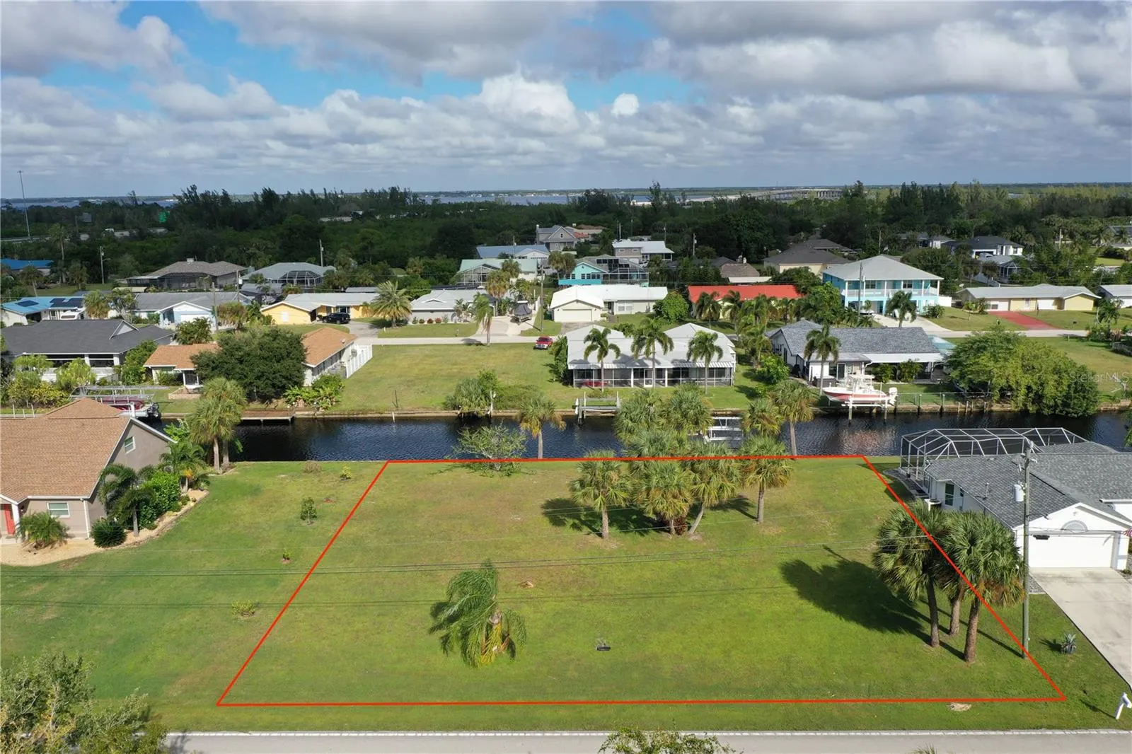 3011 & 3003 RIVERSIDE DR