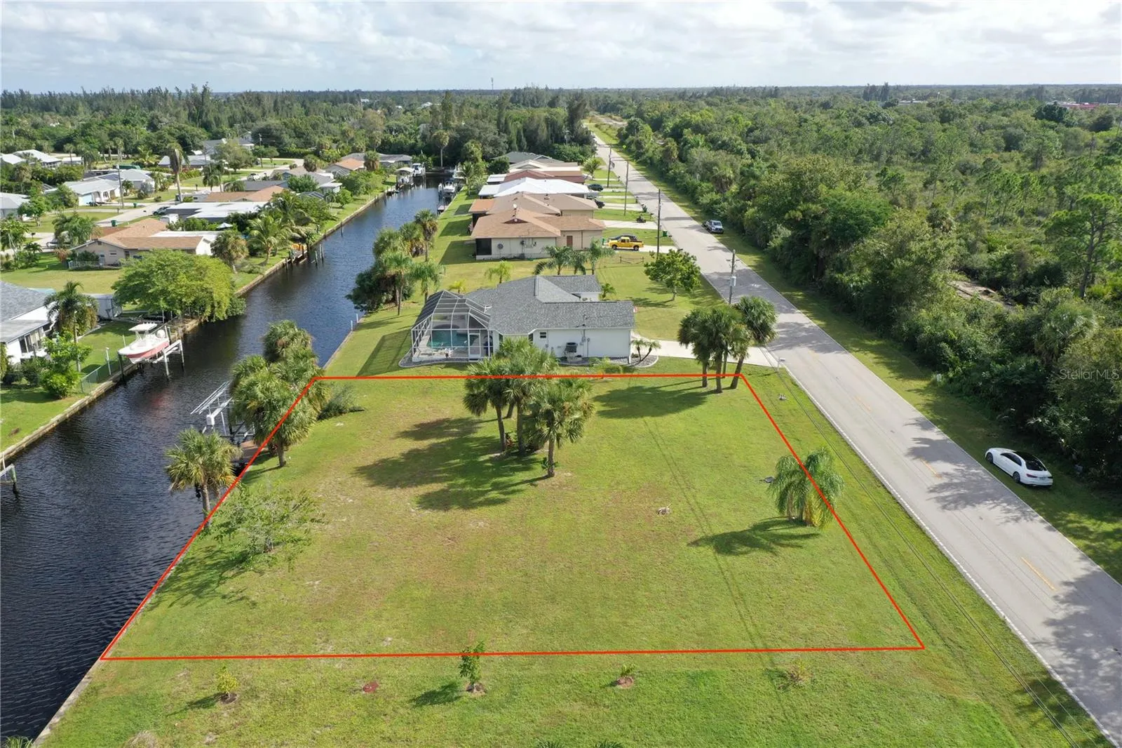 3011 & 3003 RIVERSIDE DR