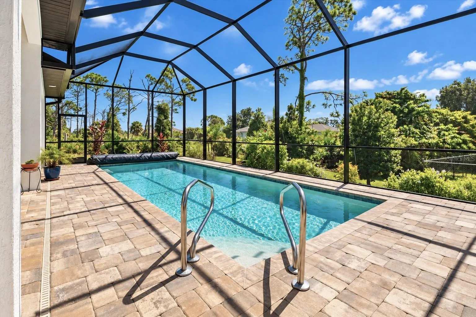 9 HARNESS RD
