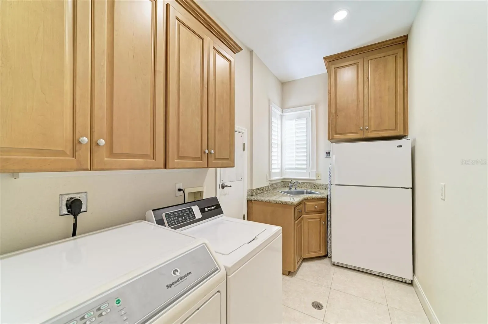 1245 WHIPPOORWILL CT