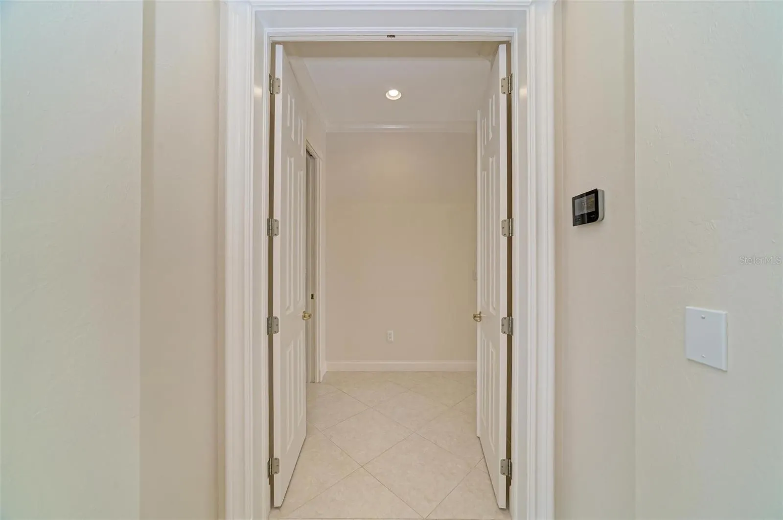 1245 WHIPPOORWILL CT