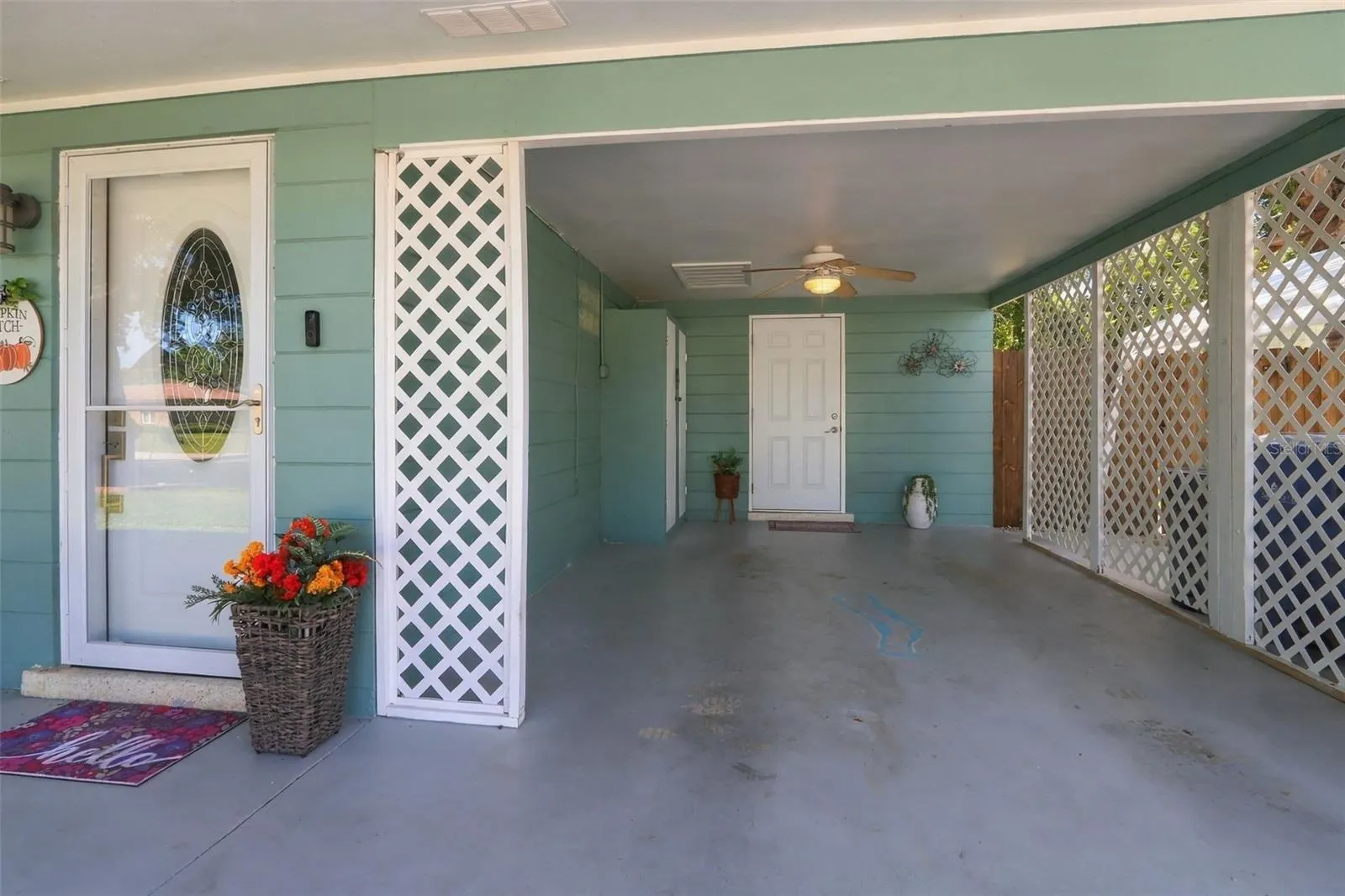 945 HORIZON RD