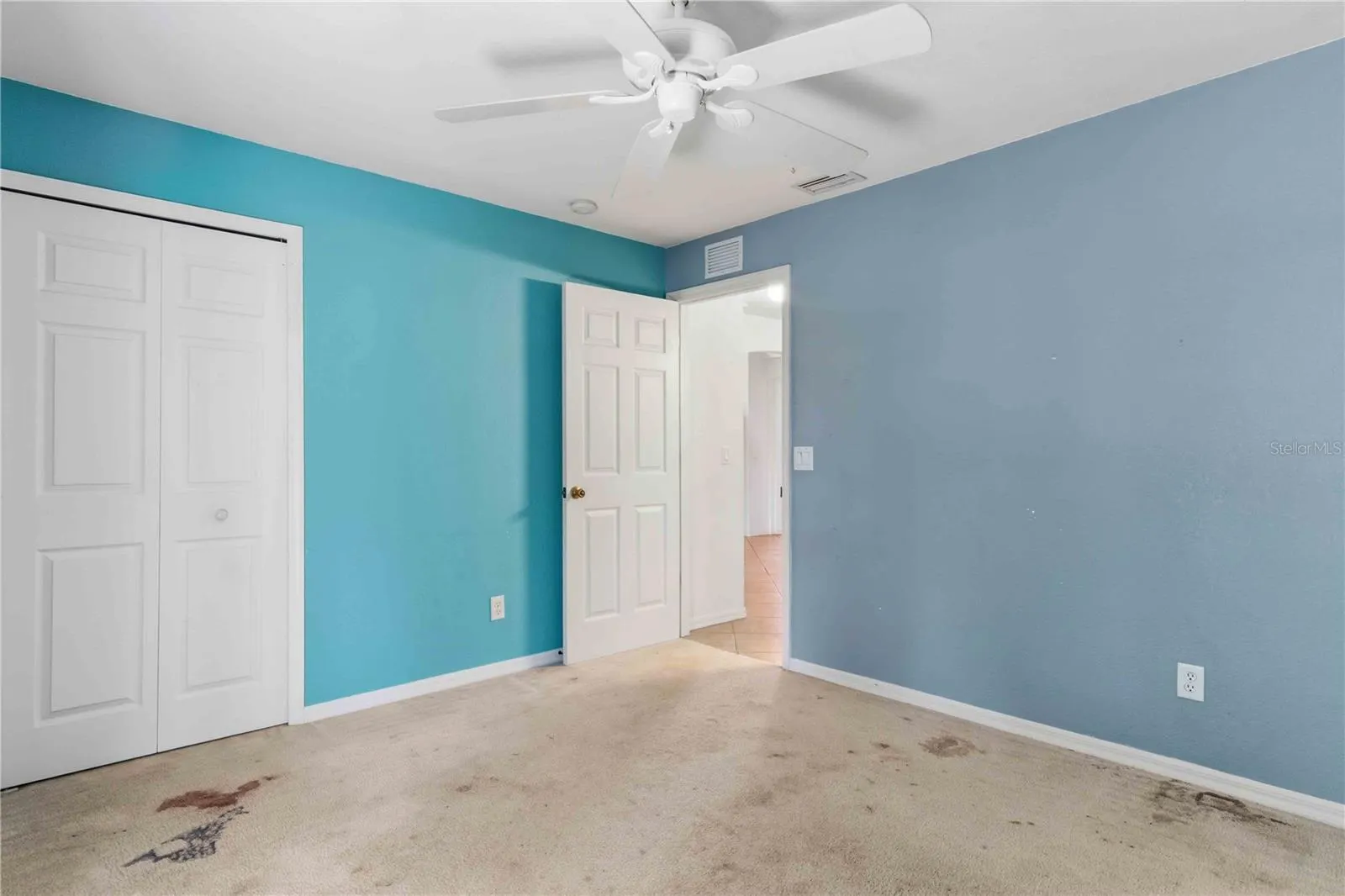 3626 LOG CABIN RD