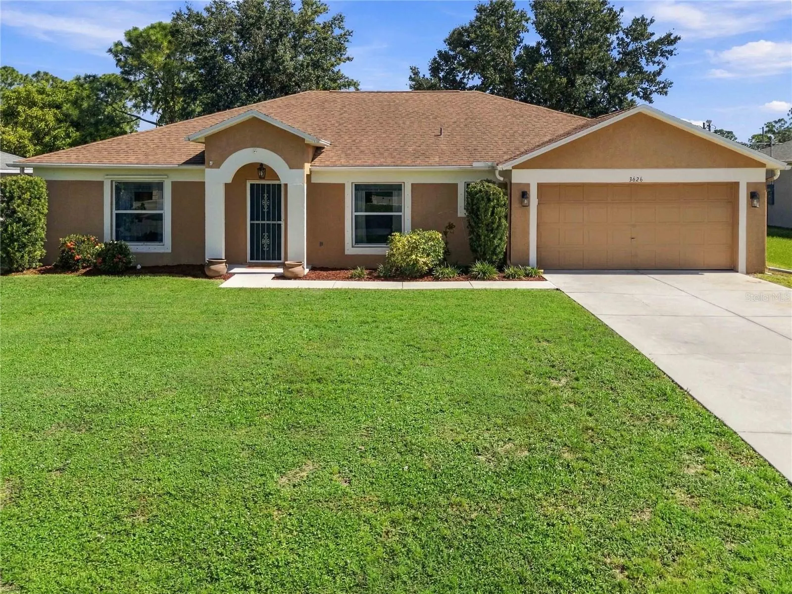 3626 LOG CABIN RD