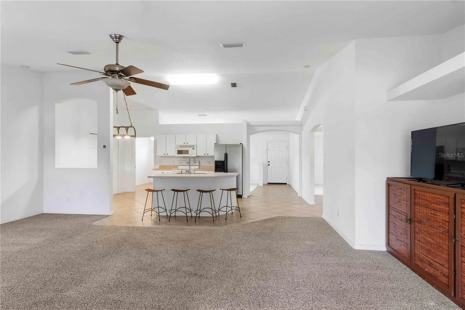 3626 LOG CABIN RD