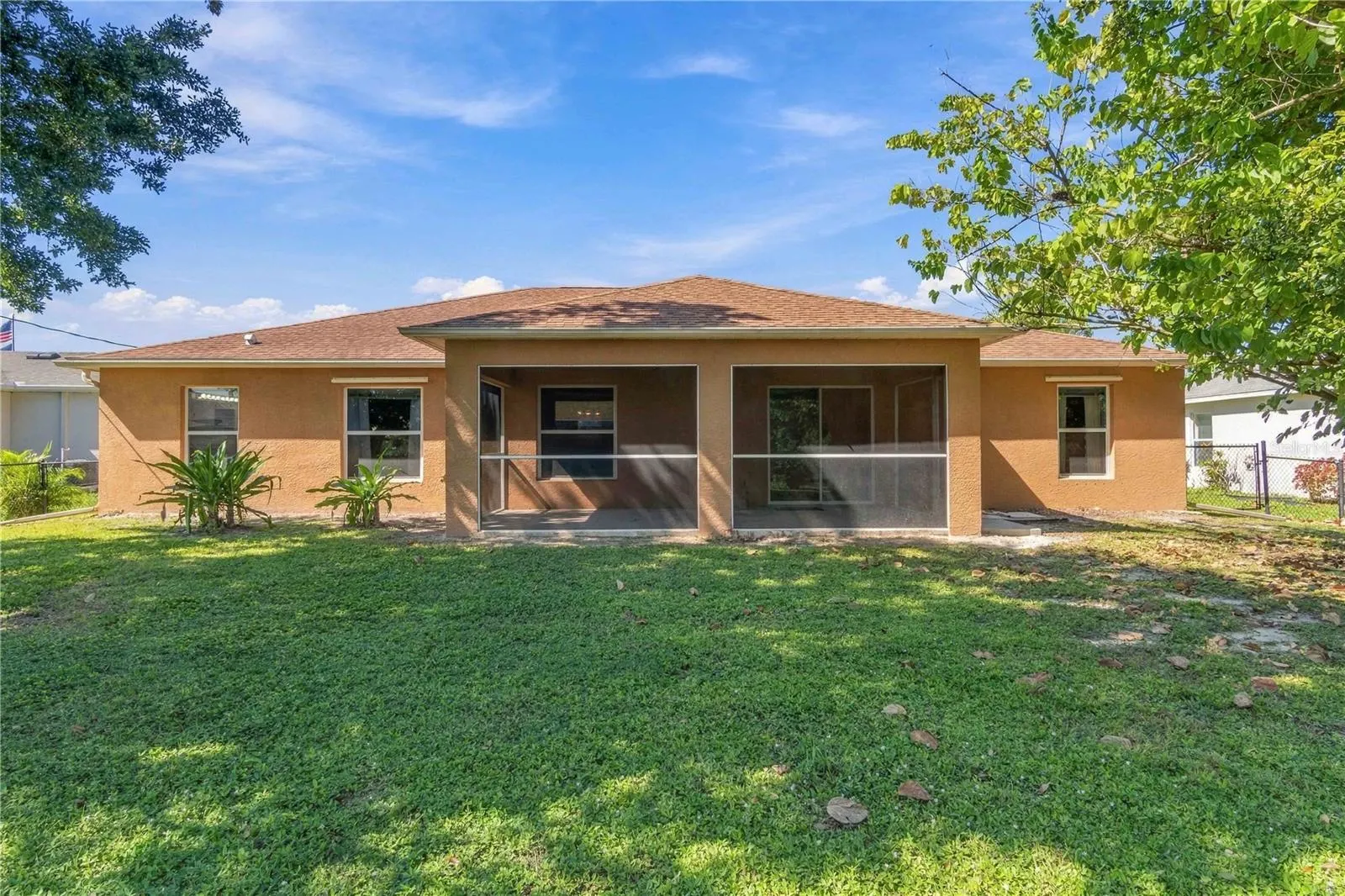 3626 LOG CABIN RD