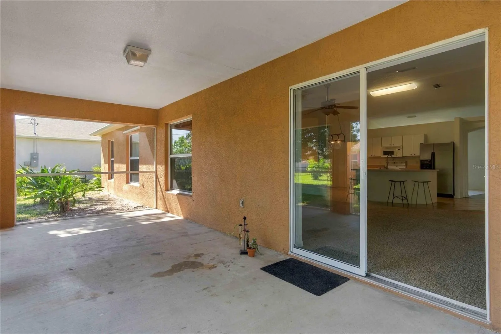 3626 LOG CABIN RD