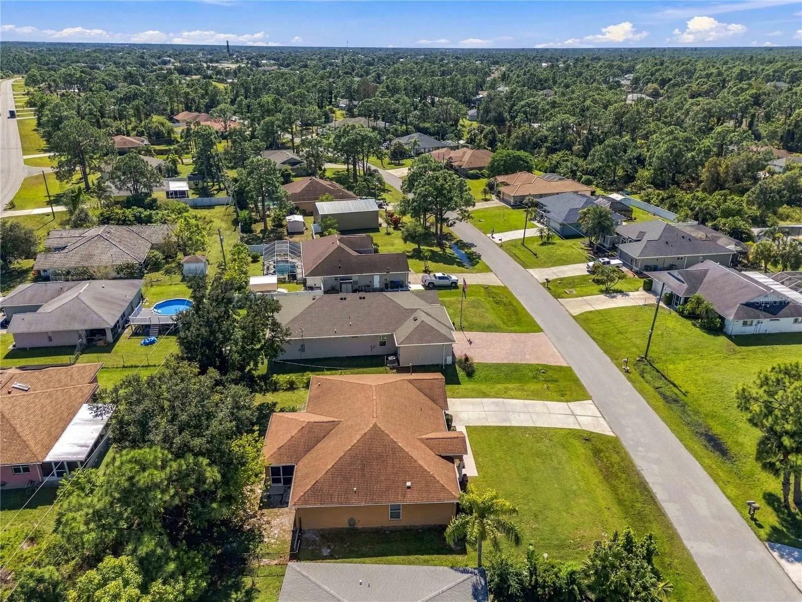 3626 LOG CABIN RD