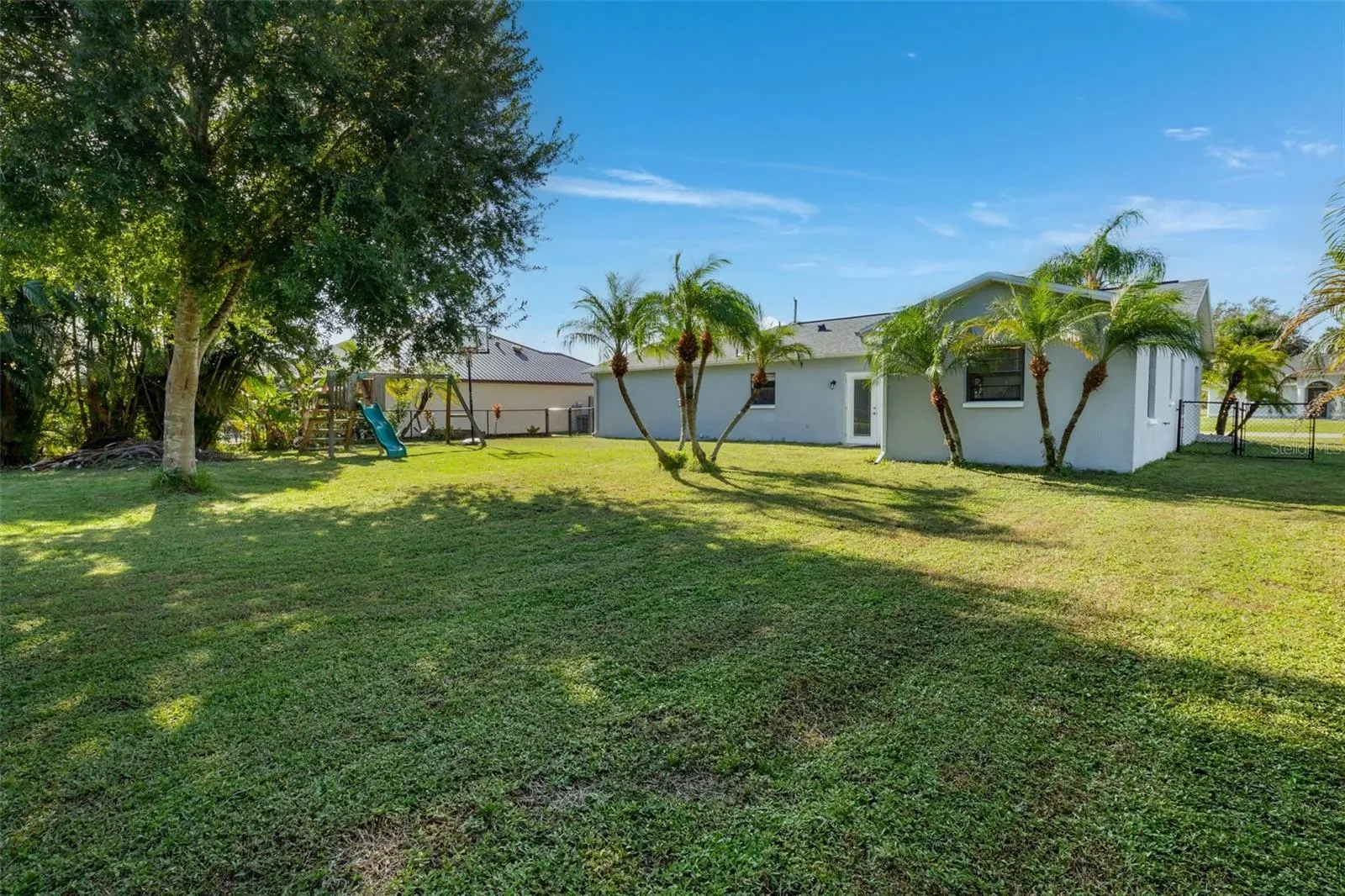 25683 AYSEN DR
