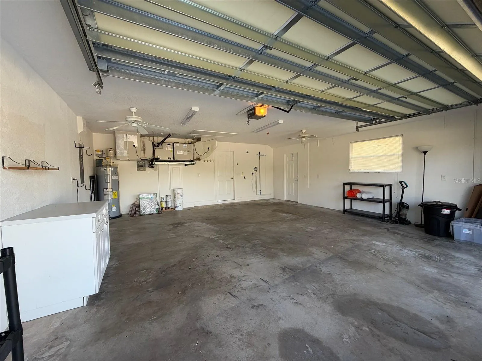 211 ANTOFAGASTA ST