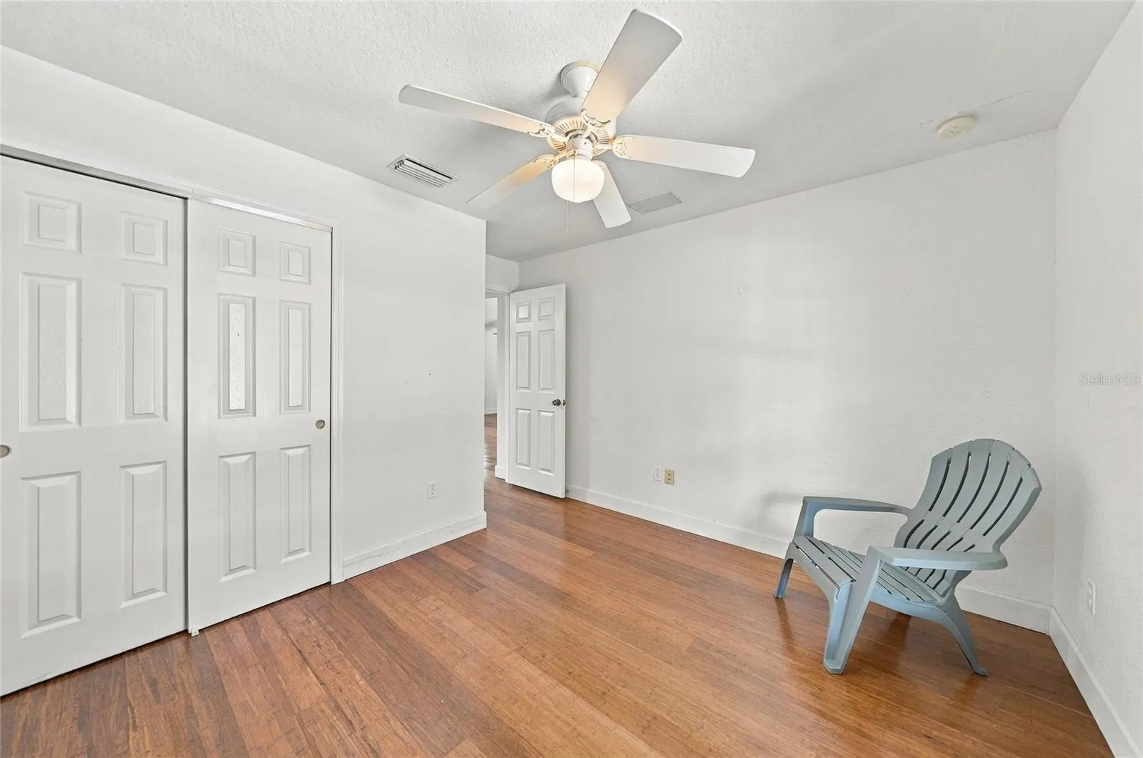 3400 POINT ST