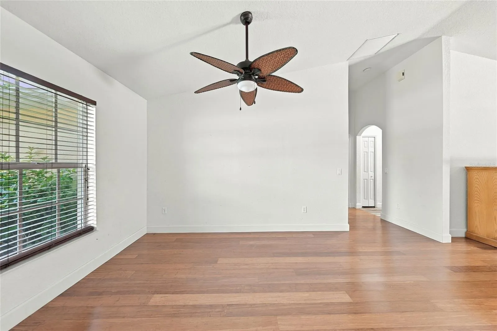 3400 POINT ST