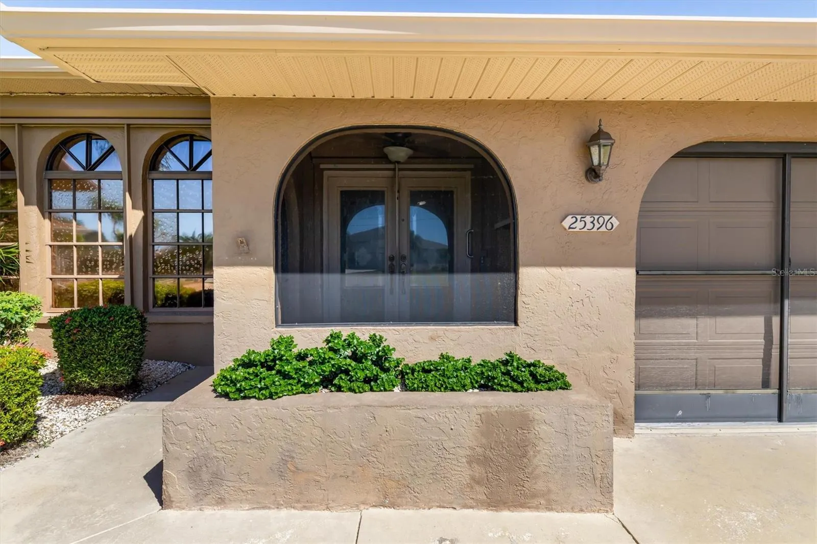 25396 TETHER LN