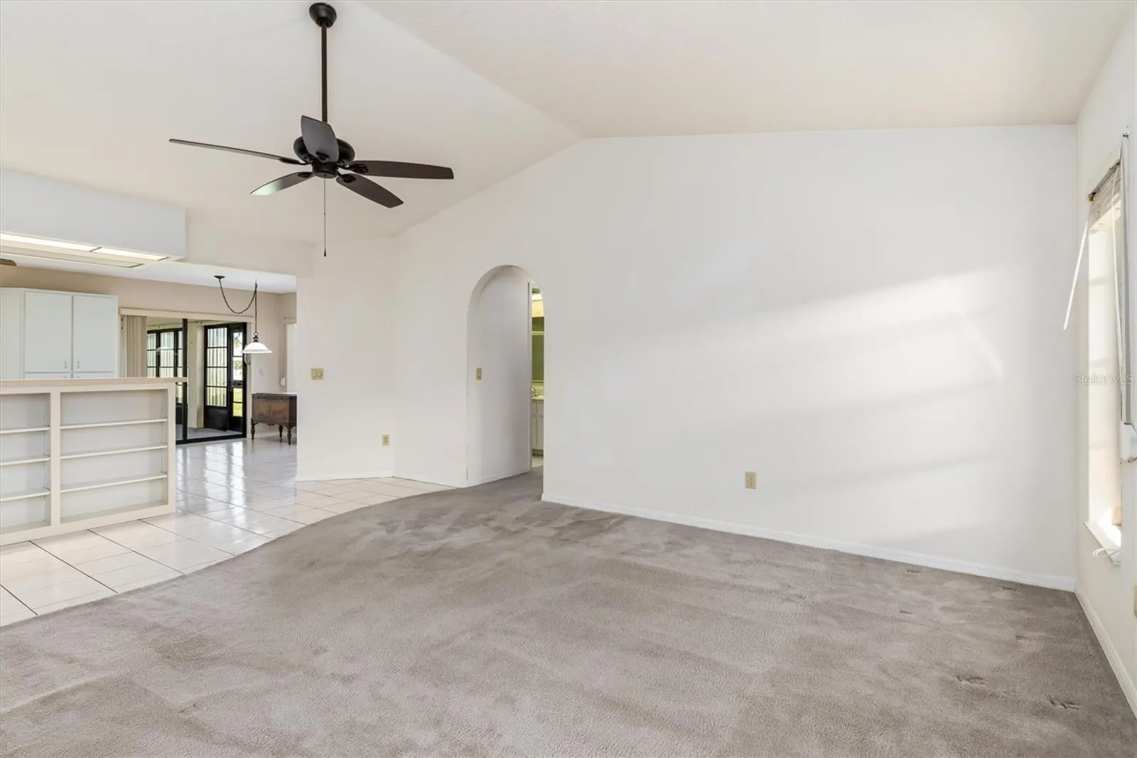 25396 TETHER LN