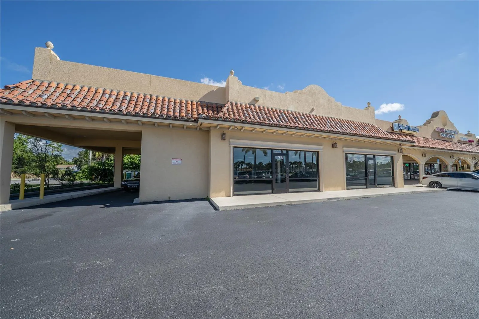 2672 TAMIAMI TRL #B6 & B7 #B6 & B7