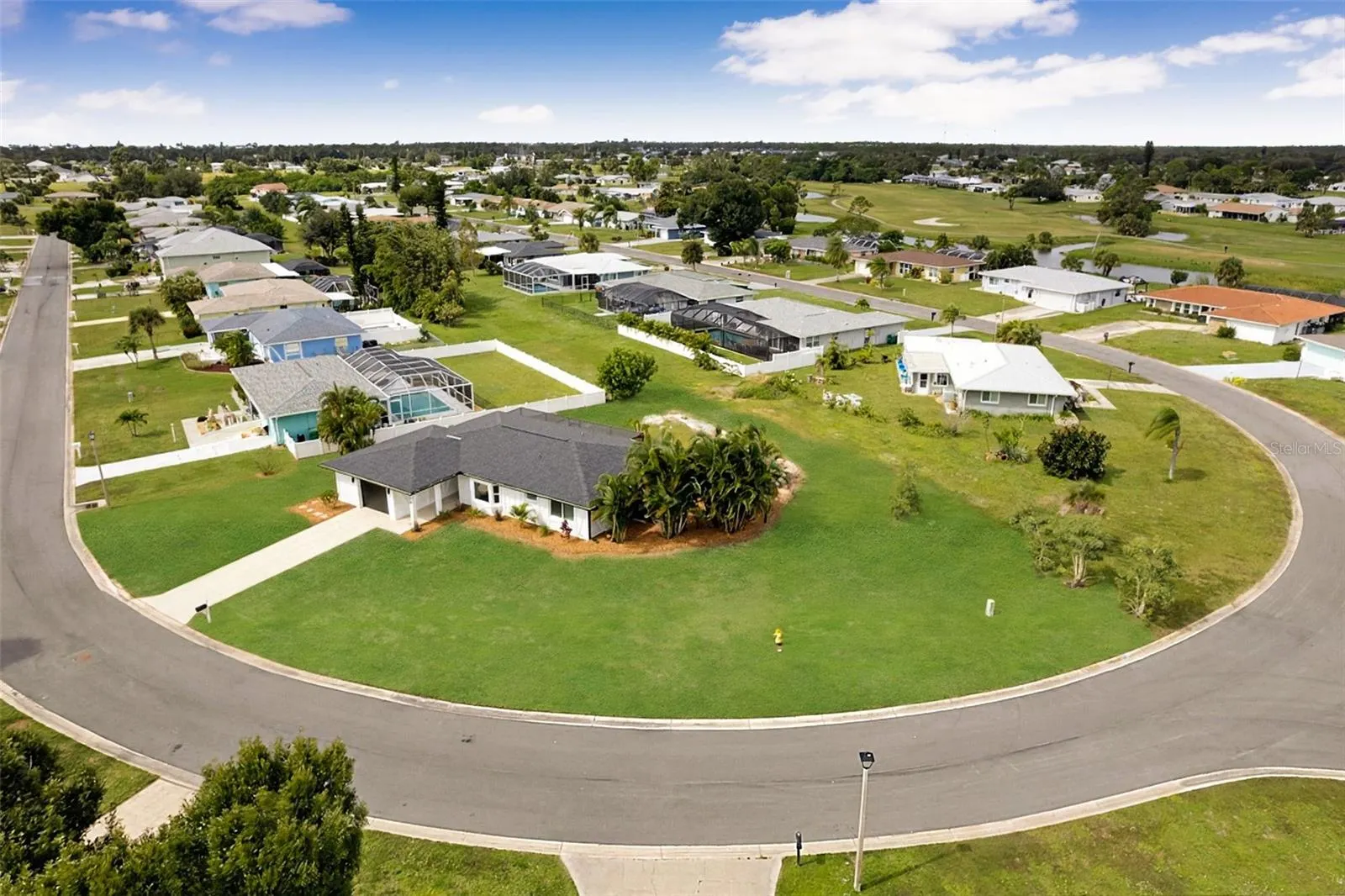 28 GOLFVIEW RD