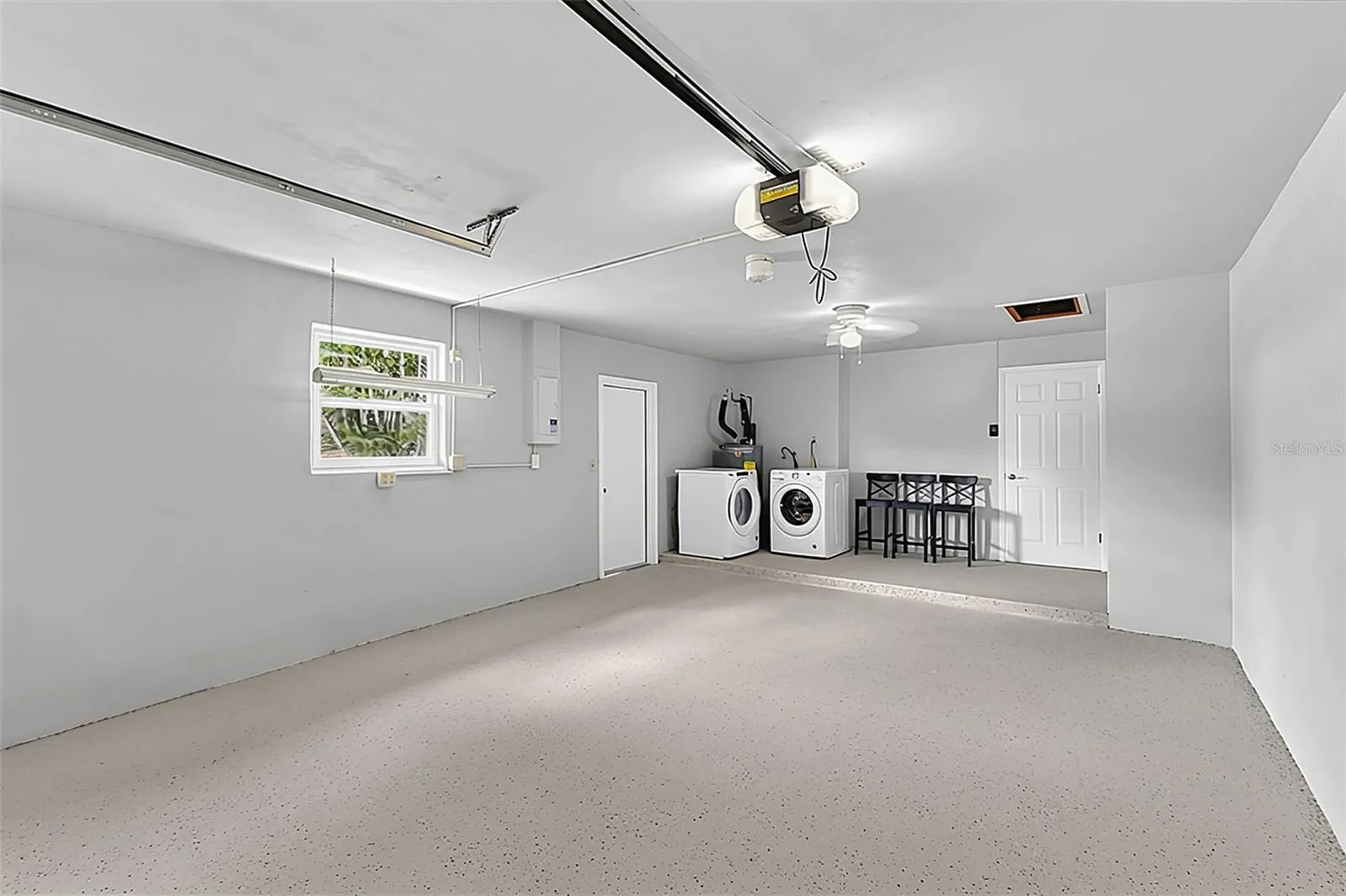 28 GOLFVIEW RD
