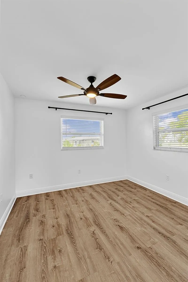 28 GOLFVIEW RD