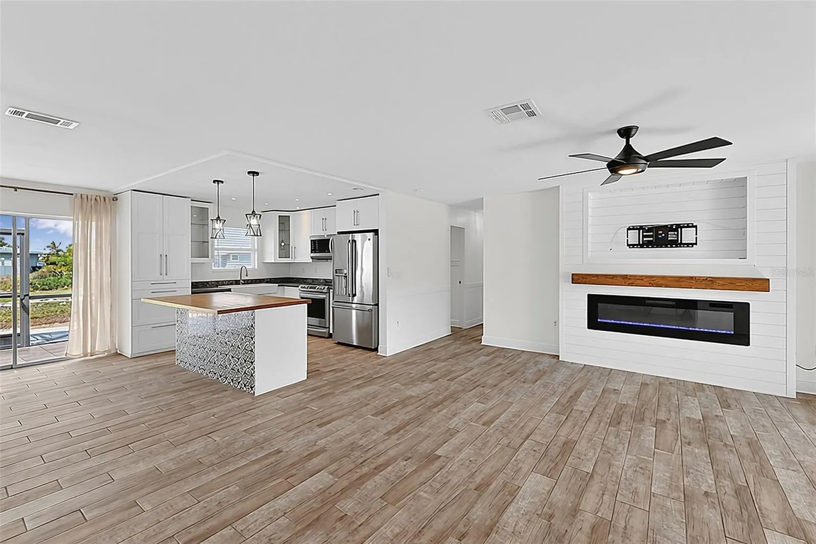 28 GOLFVIEW RD