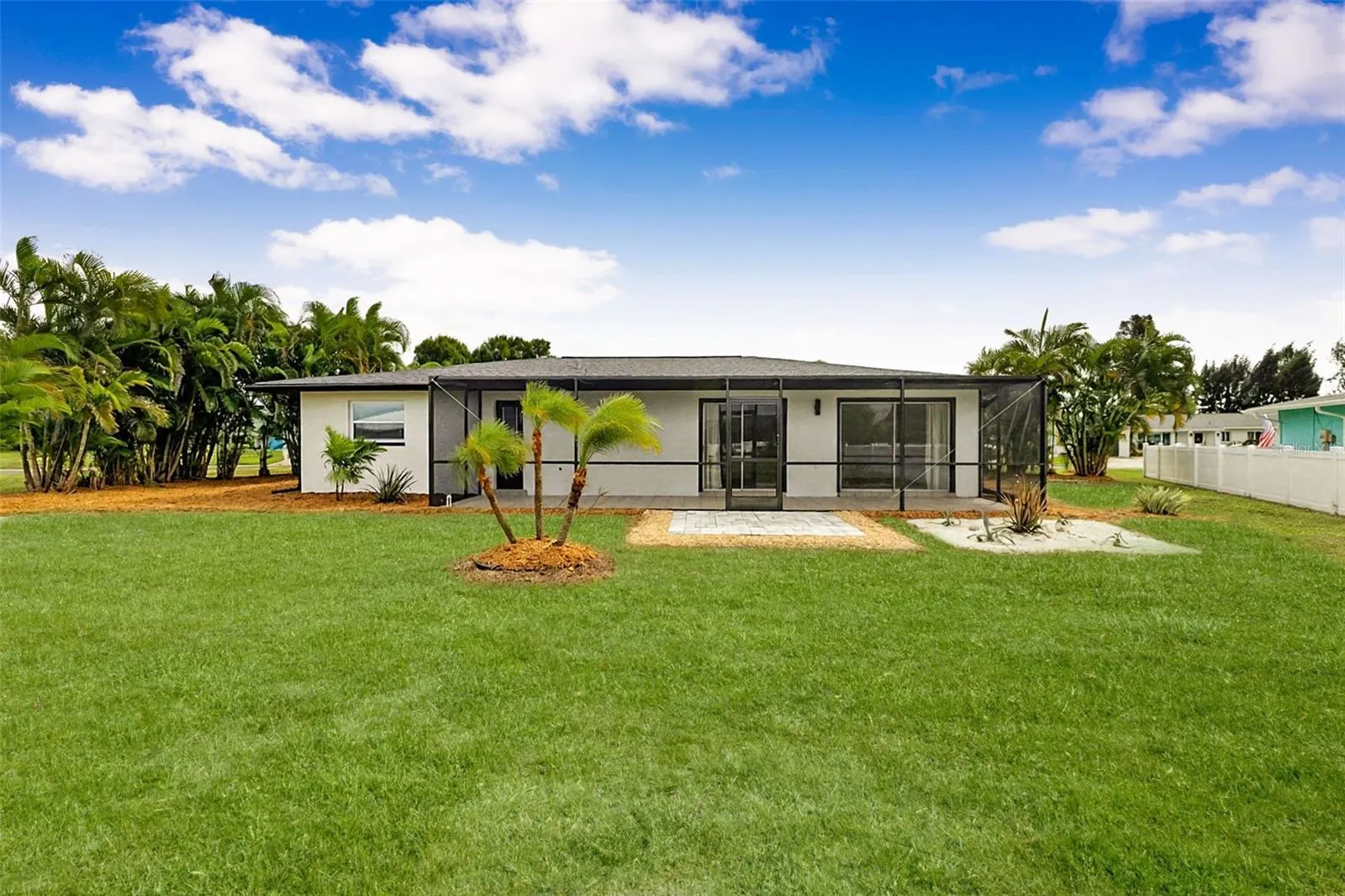 28 GOLFVIEW RD