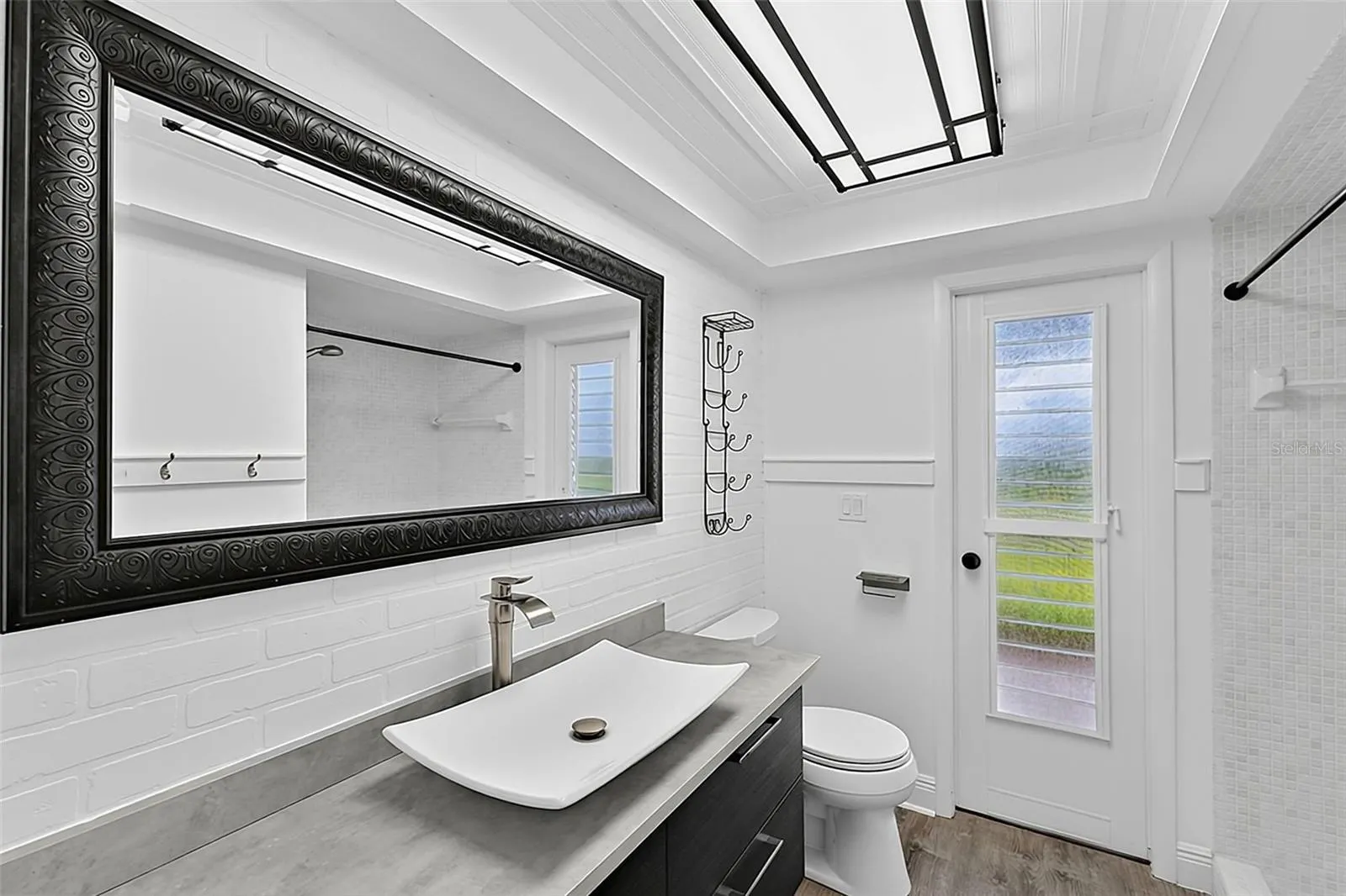28 GOLFVIEW RD