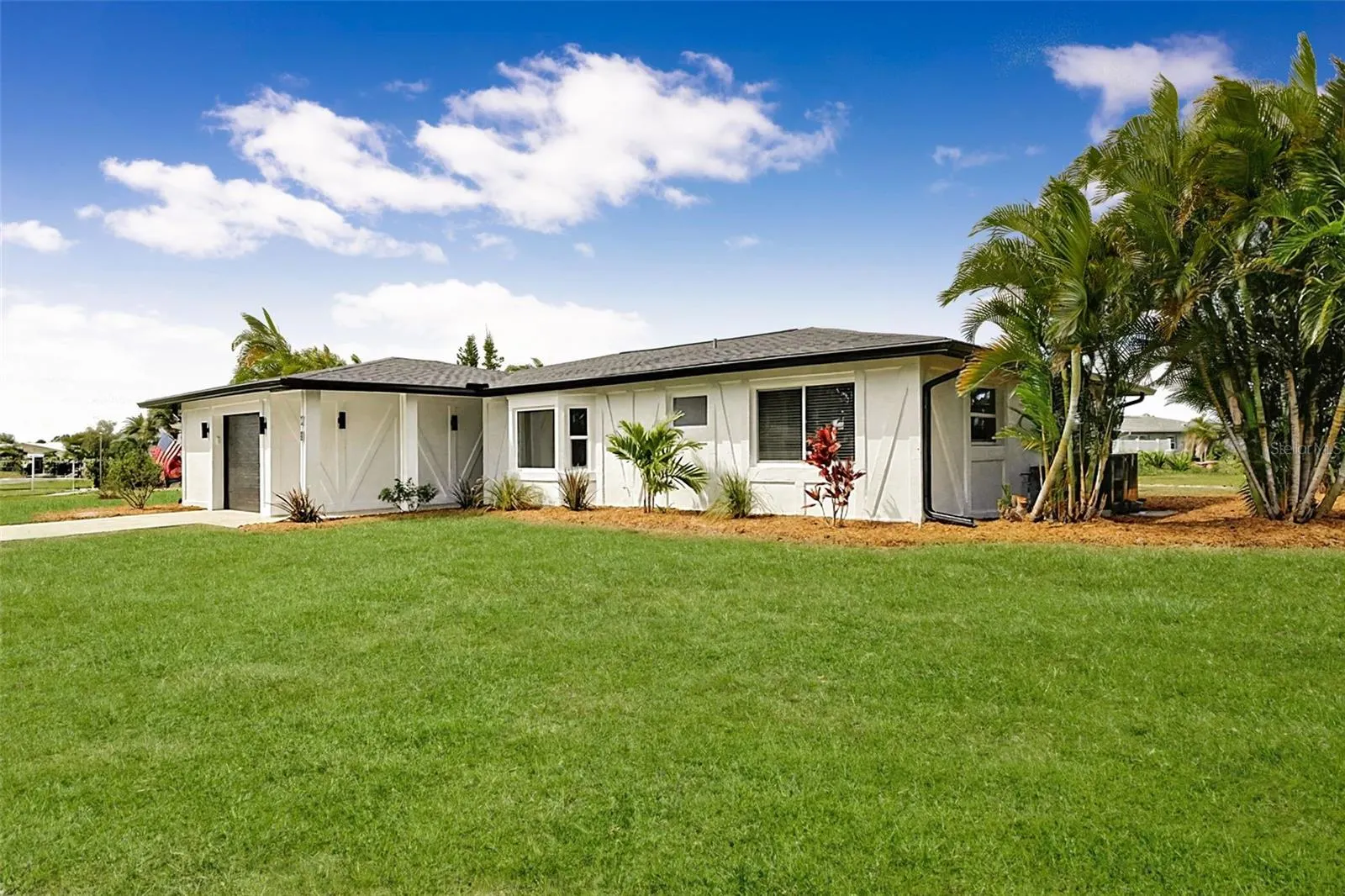 28 GOLFVIEW RD