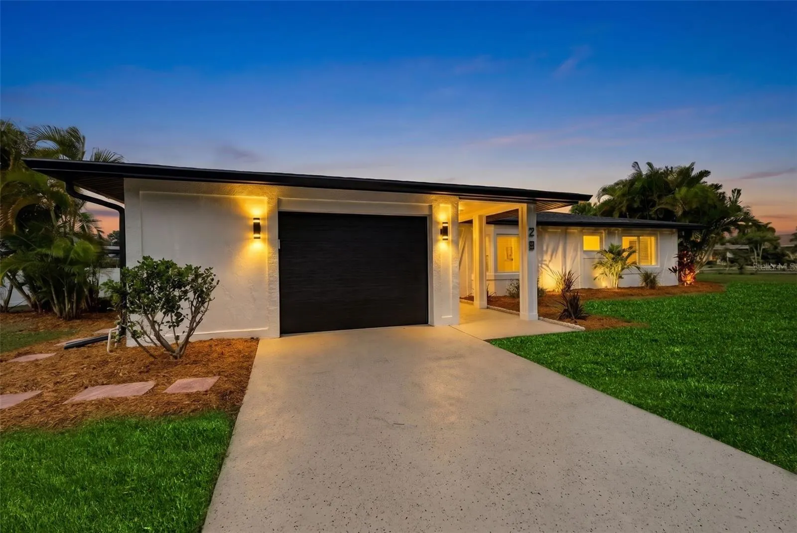 28 GOLFVIEW RD