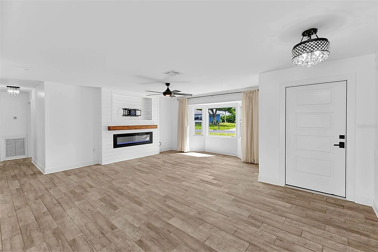 28 GOLFVIEW RD