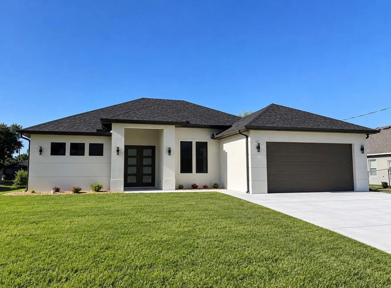 2617 SNOWFLAKE LN