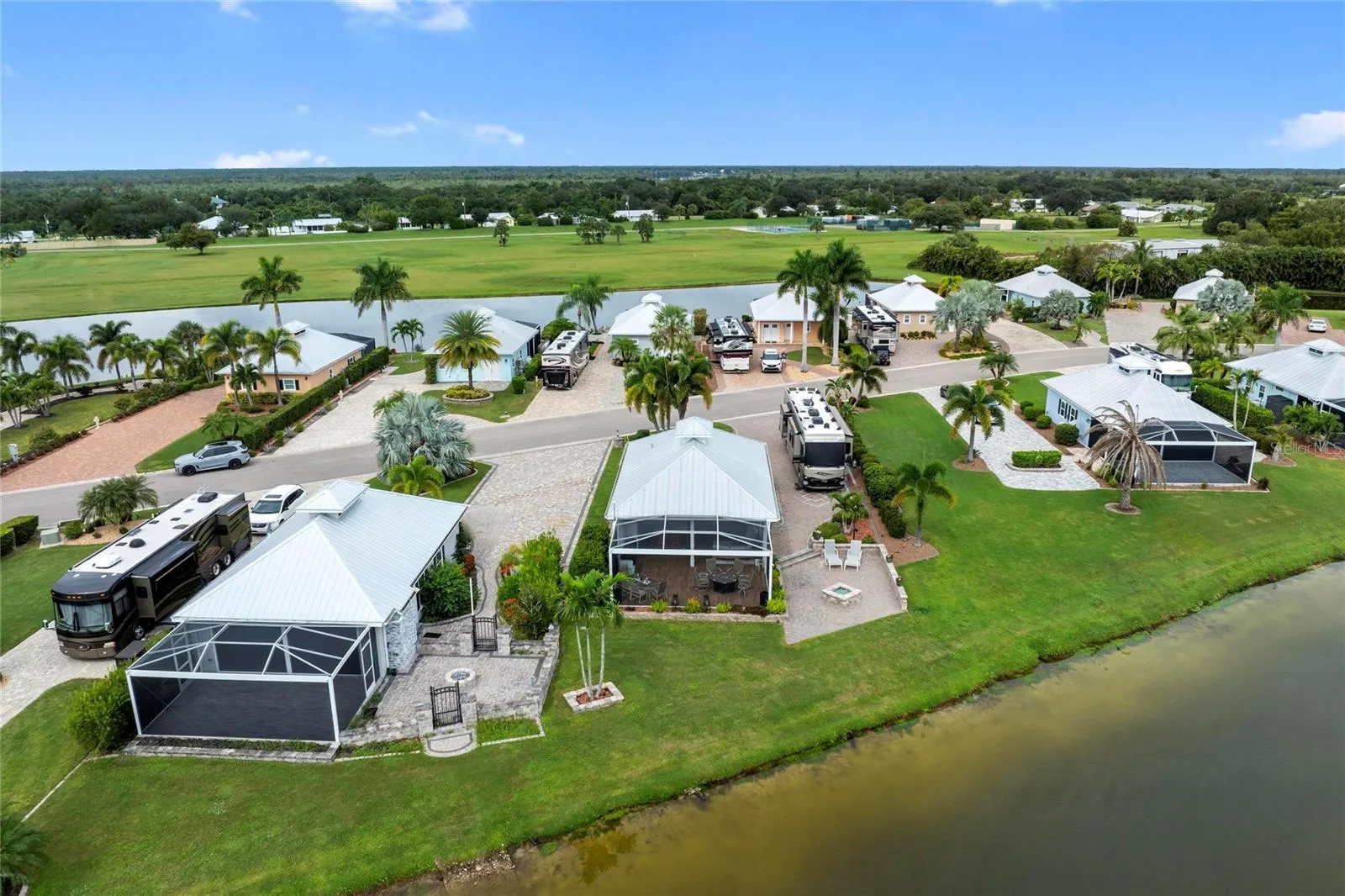 8227 SW SAND CRANE CIR #LOT 10 #LOT 10