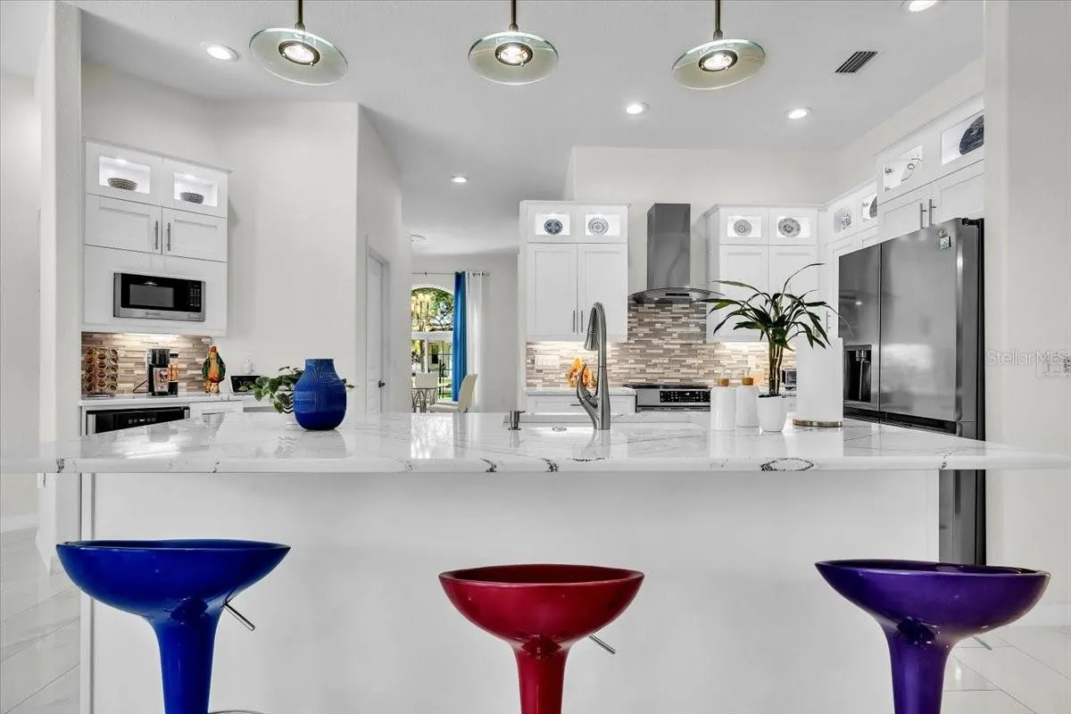 1041 HARBOUR DRAKE DR