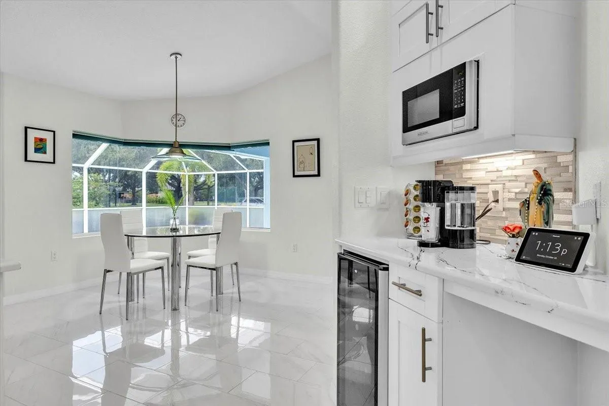 1041 HARBOUR DRAKE DR