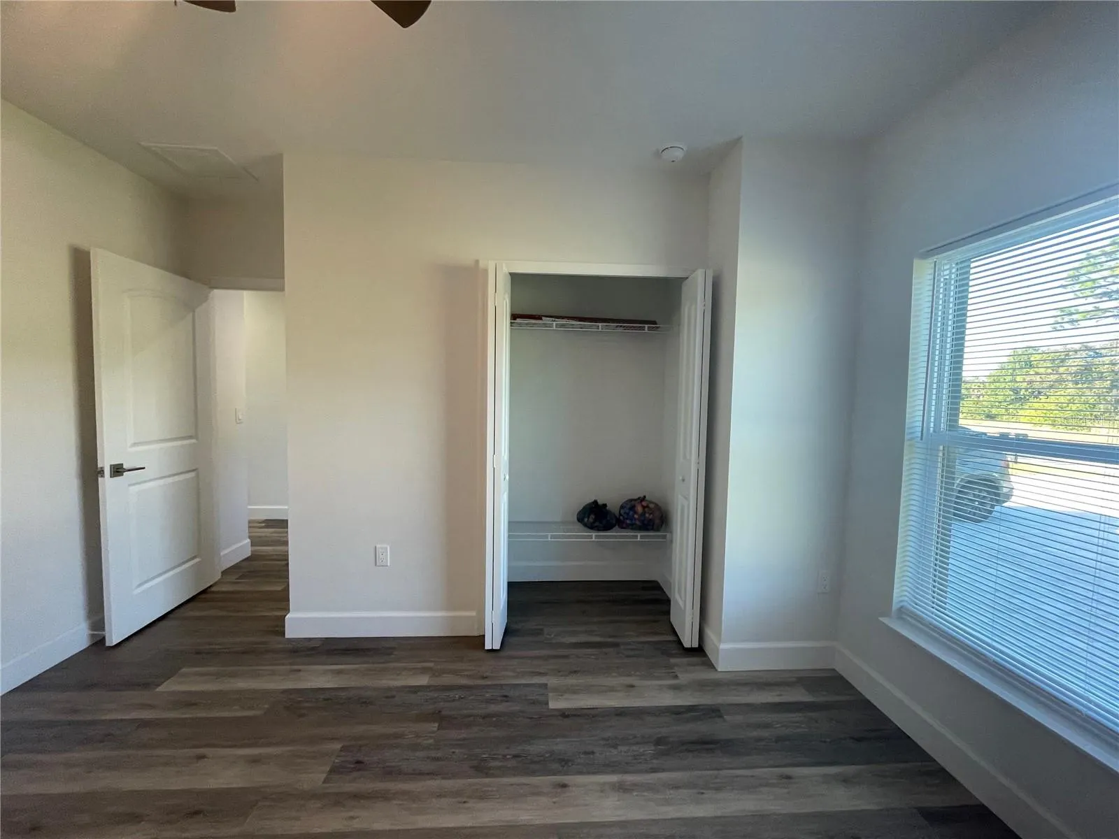 26 DONLON DR