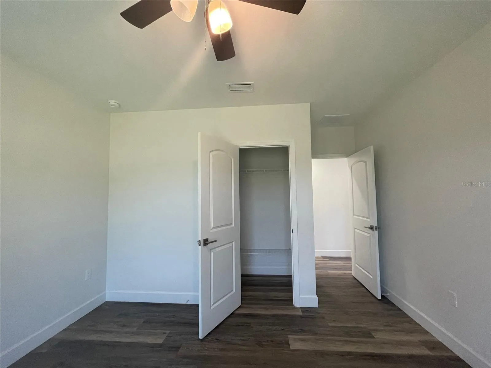 26 DONLON DR
