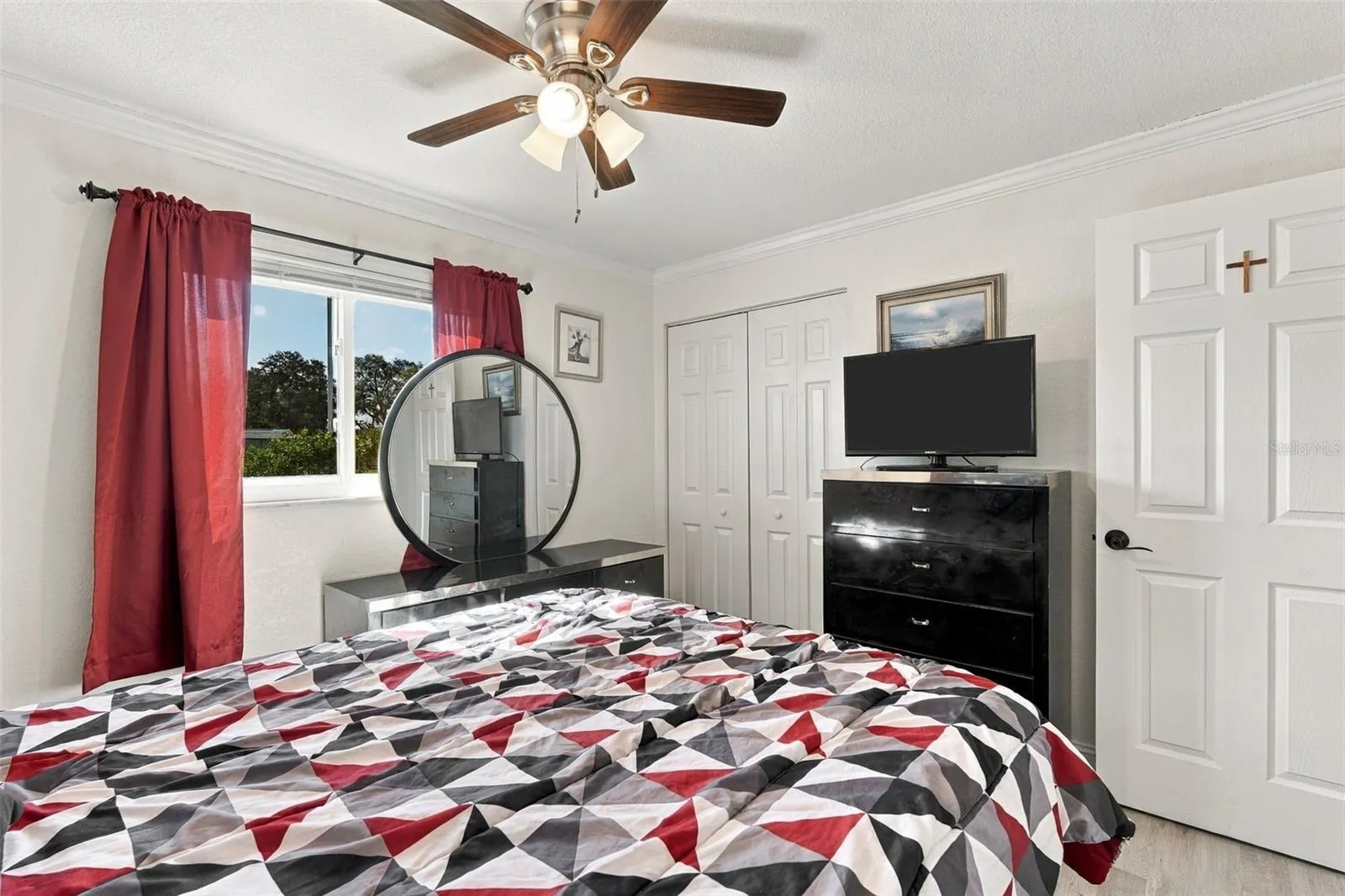 1010 RED BAY TER NW