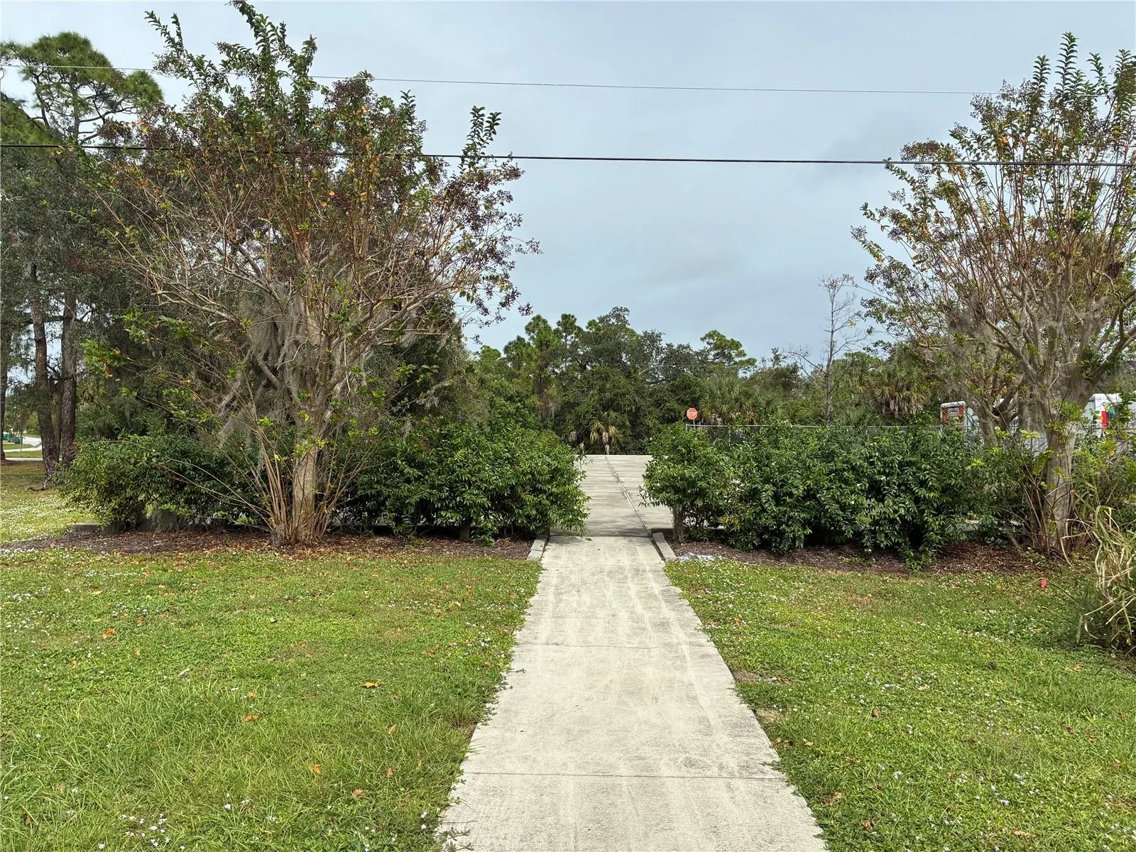 474 TAMIAMI TRL #2, 3, & 4 #2, 3, & 4