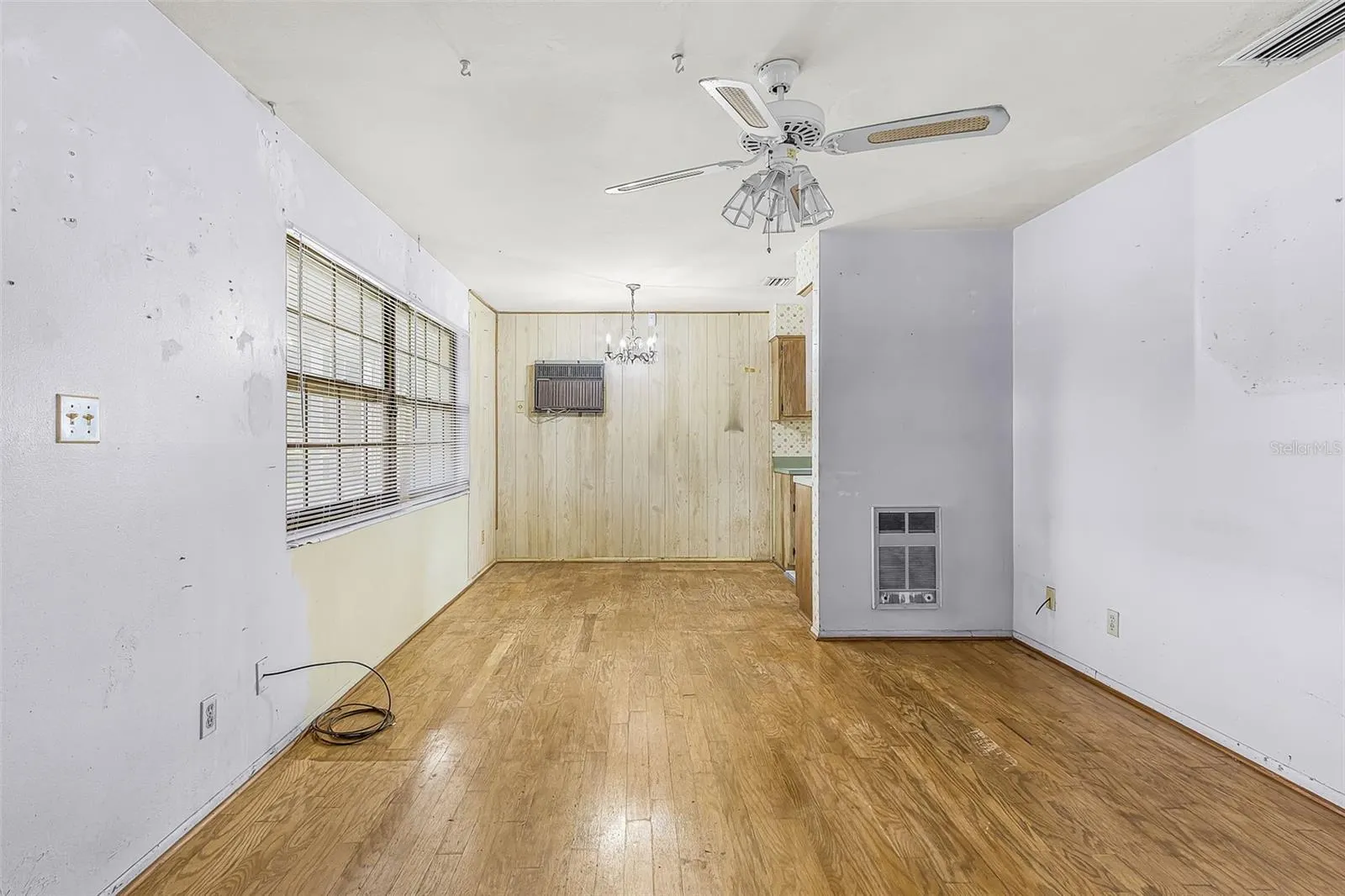 2450 AZTEC DR
