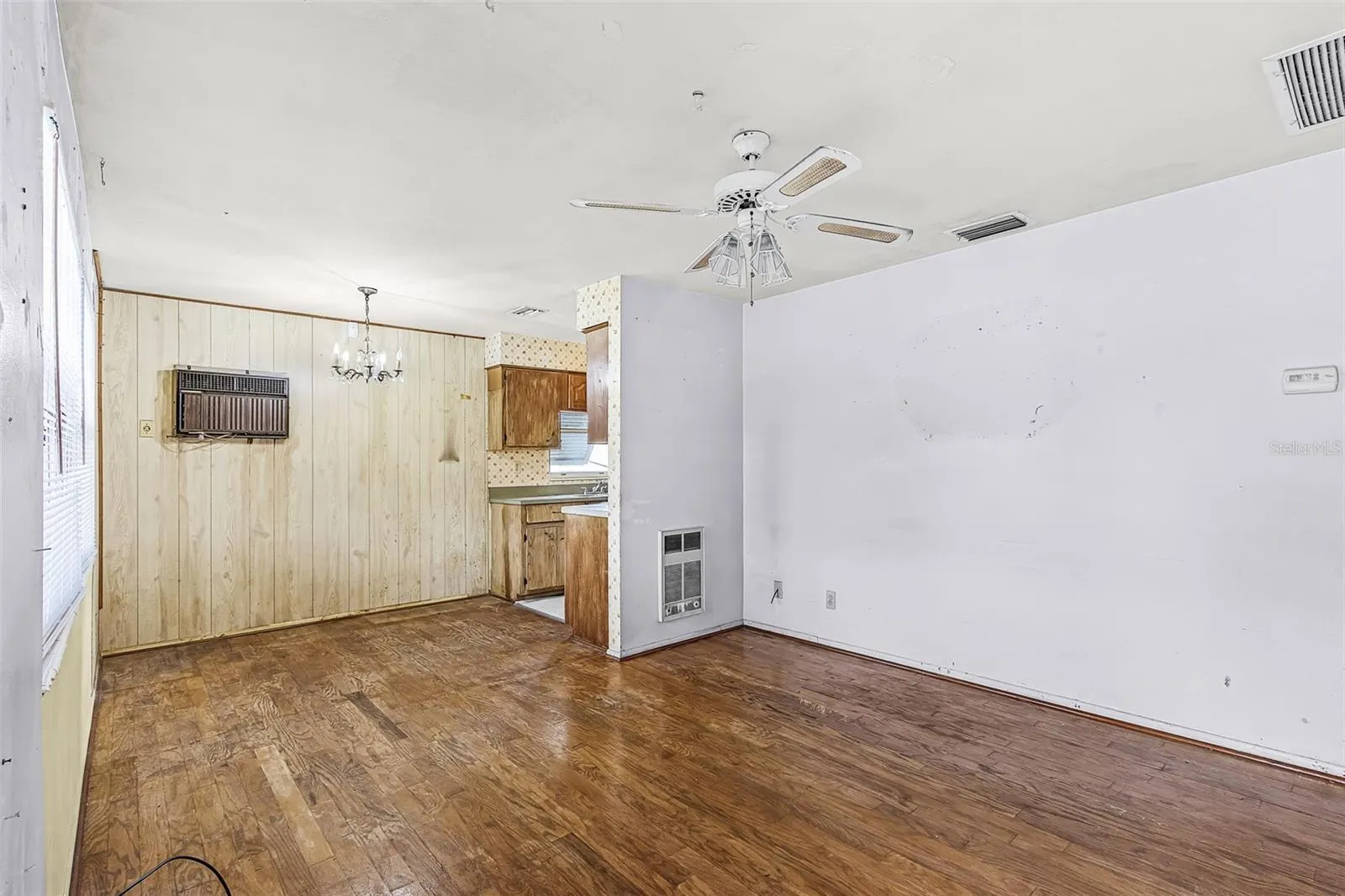 2450 AZTEC DR