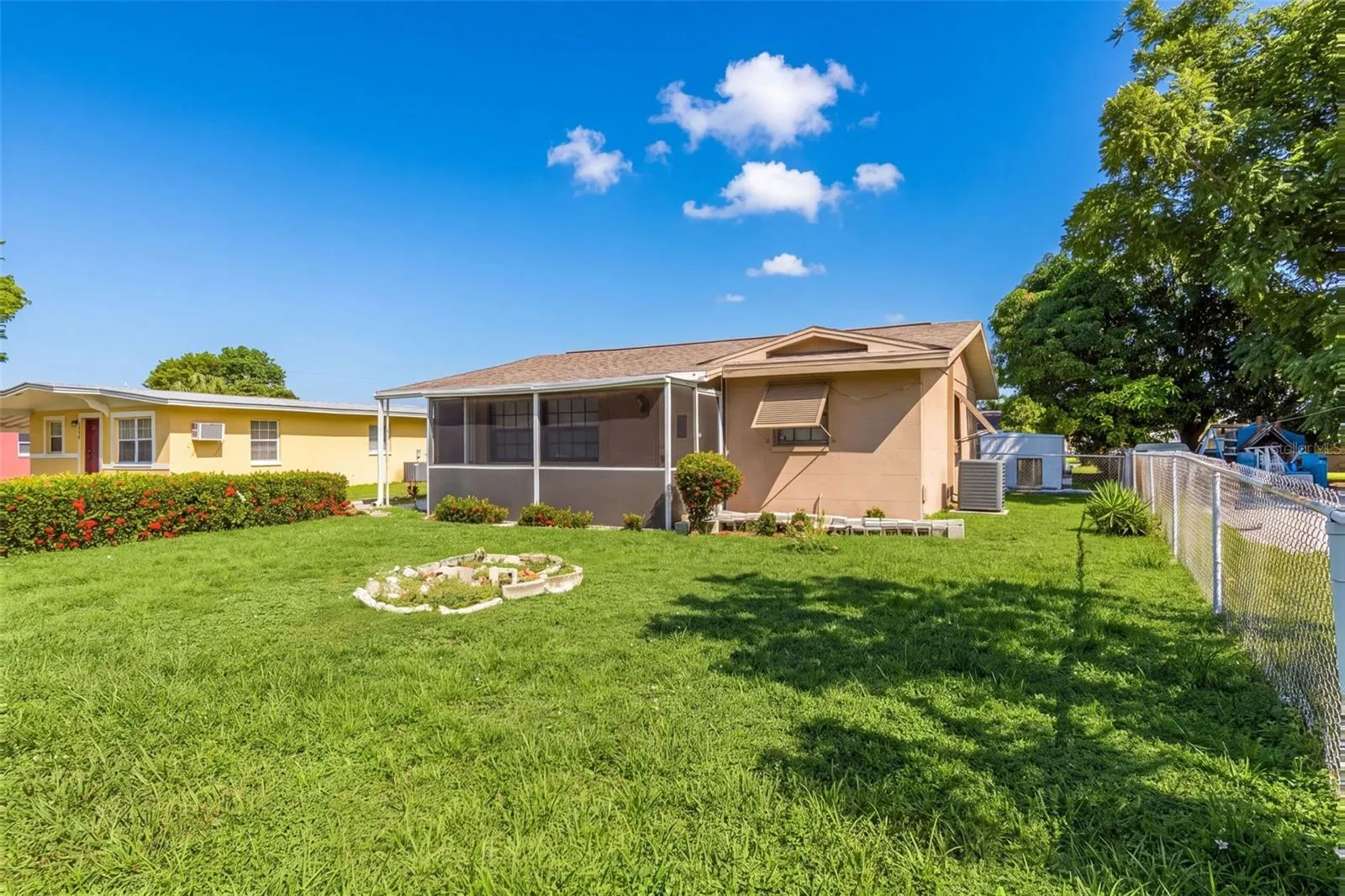 2450 AZTEC DR