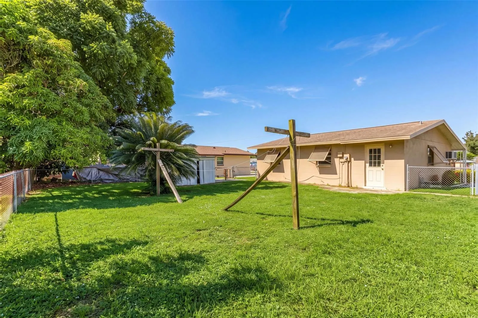 2450 AZTEC DR