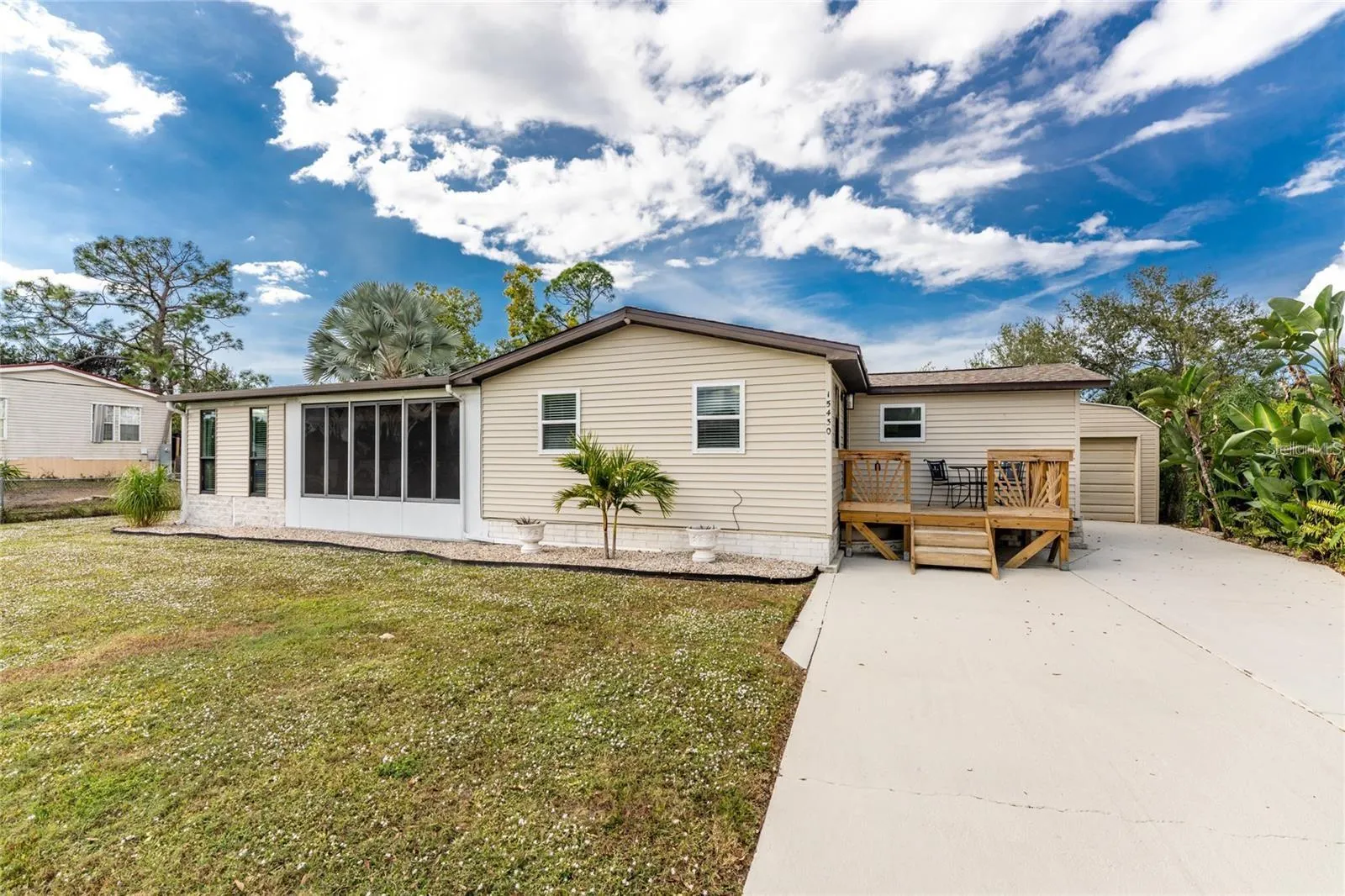 15430 OLIVE CIR
